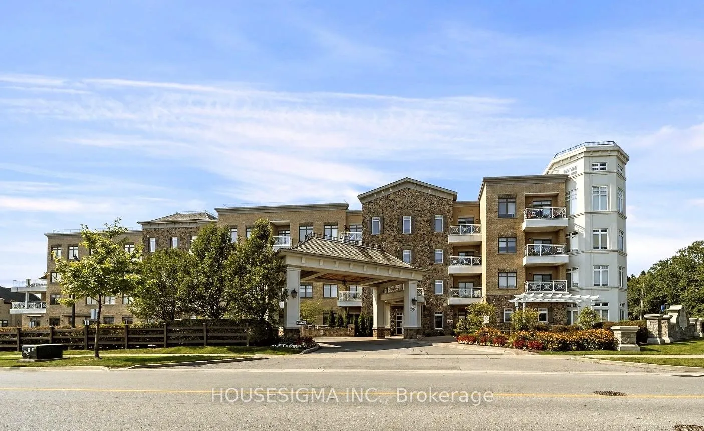 Photo 1 of Unit 235, 80 Burns Boulevard, King, King City — HOMEH