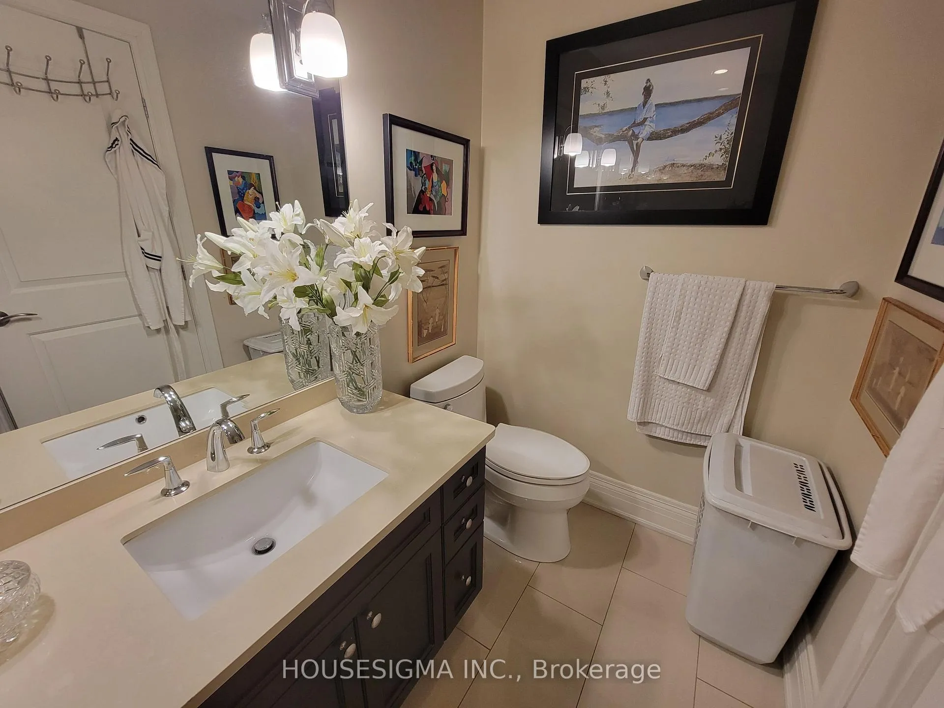 Photo 9 of Unit 235, 80 Burns Boulevard, King, King City — HOMEH