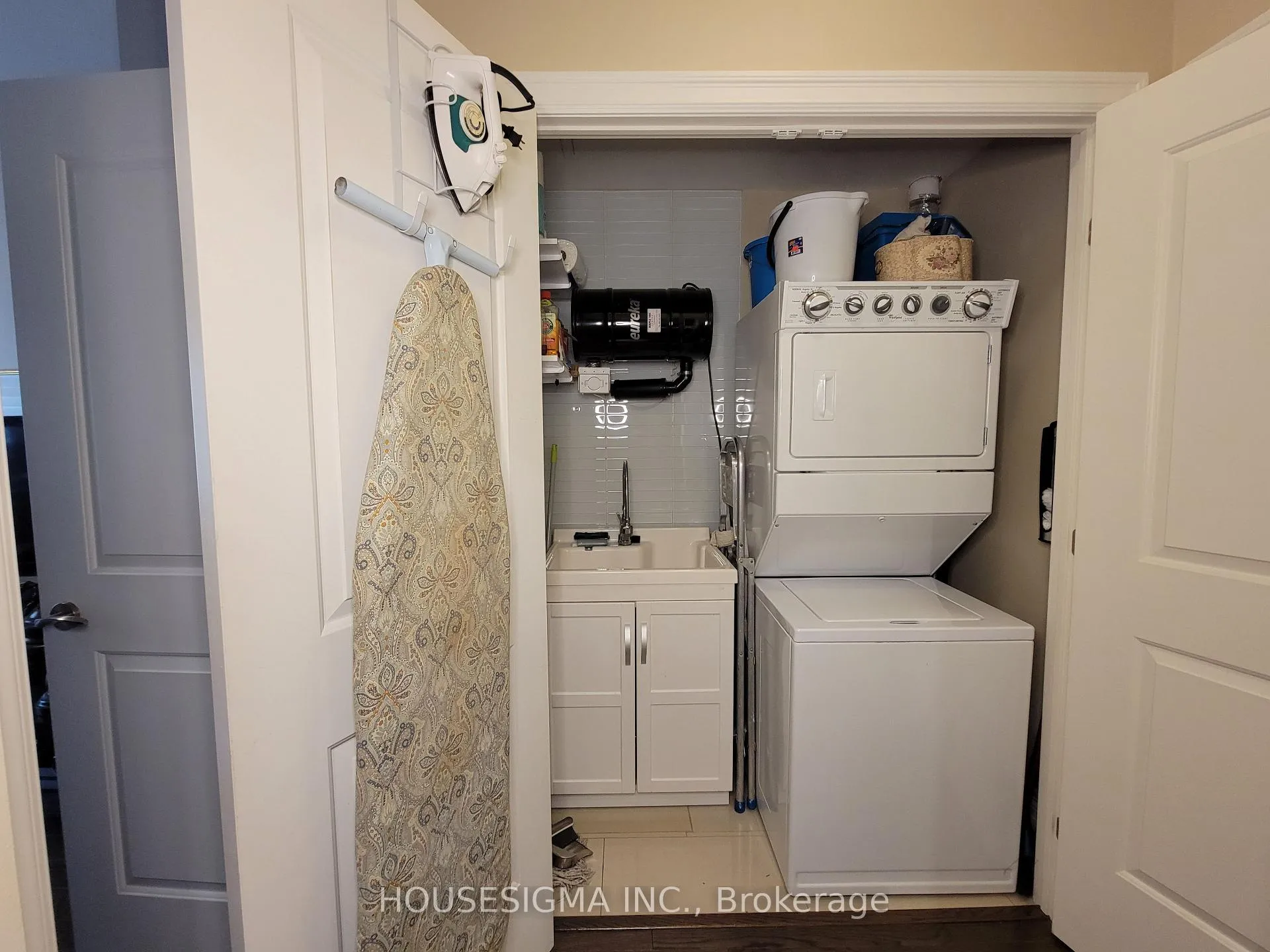 Photo 13 of Unit 235, 80 Burns Boulevard, King, King City — HOMEH