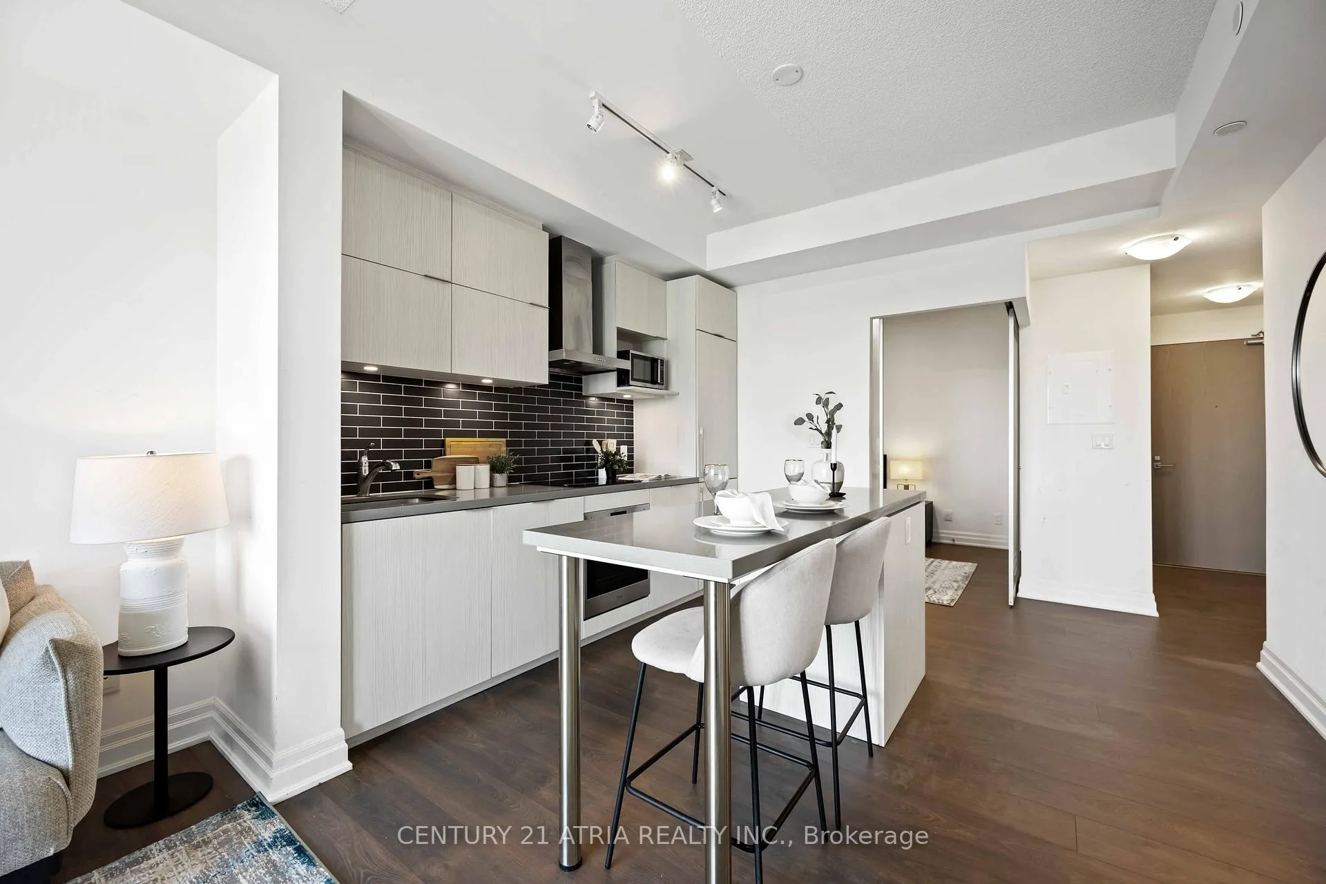Photo 10 of Unit 524, 10 Rouge Valley Drive, Markham, Unionville — HOMEH