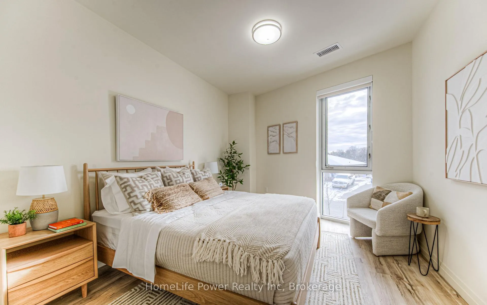 Photo 13 of Unit 204, 301 Westmount Road, Kitchener — HOMEH