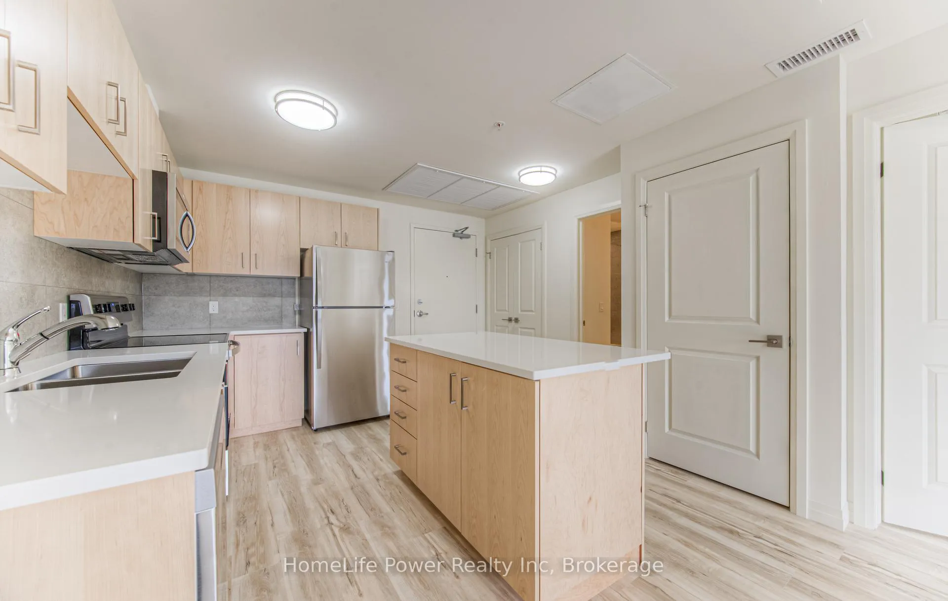 Photo 19 of Unit 204, 301 Westmount Road, Kitchener — HOMEH