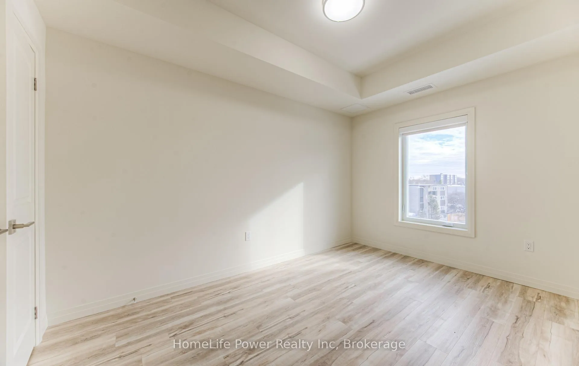 Photo 22 of Unit 204, 301 Westmount Road, Kitchener — HOMEH