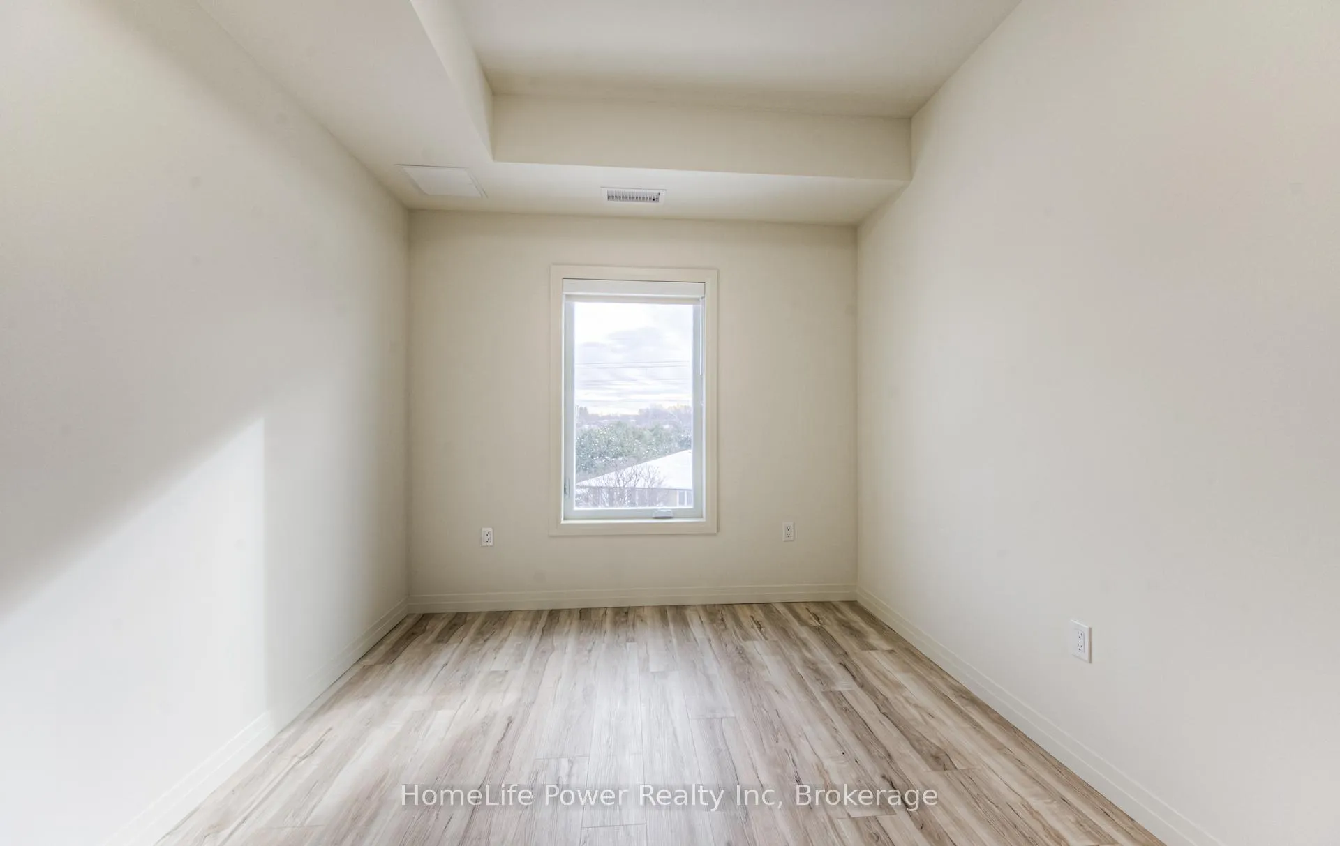 Photo 23 of Unit 204, 301 Westmount Road, Kitchener — HOMEH