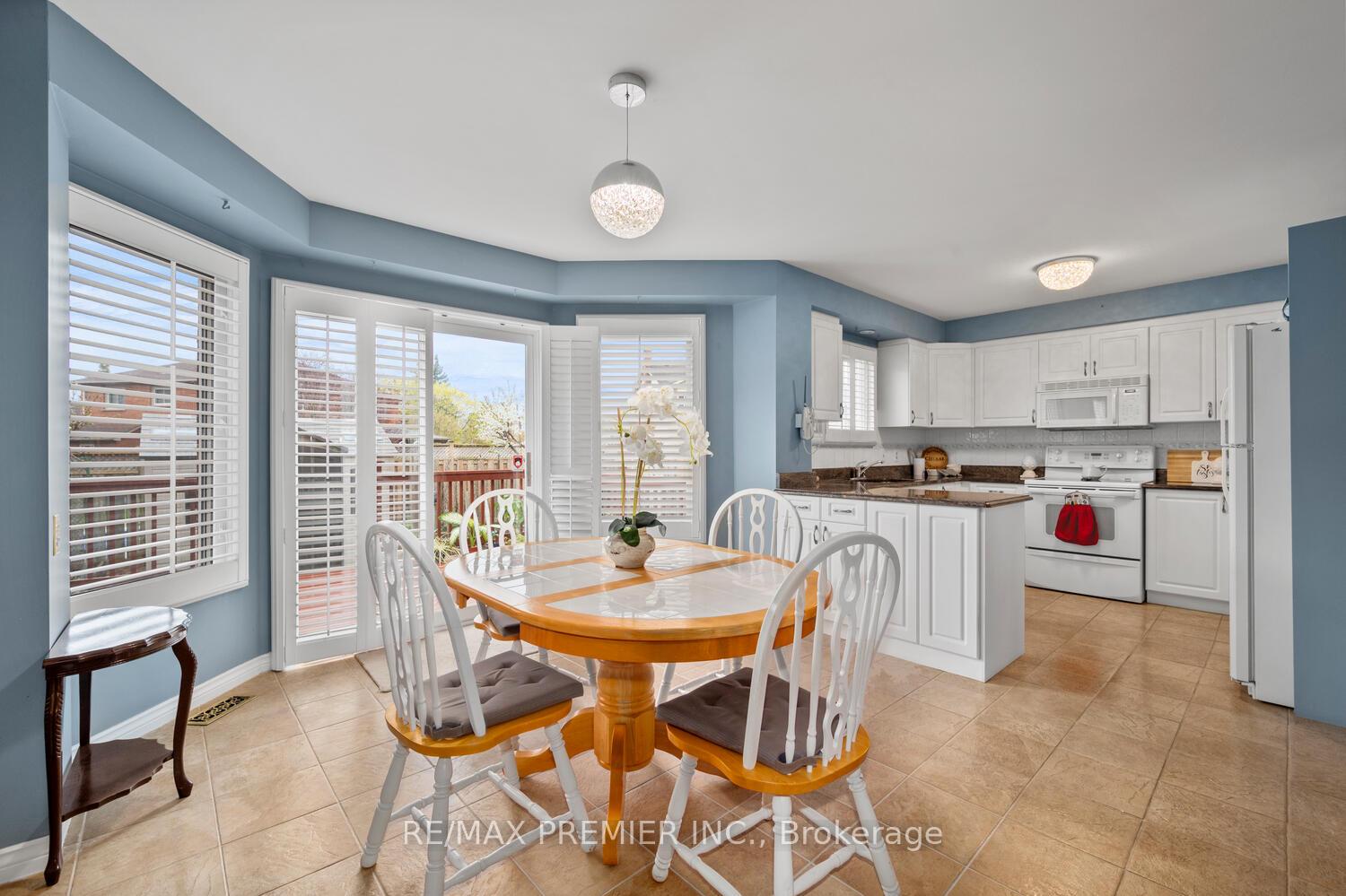 Photo 12 of 1086 Shoal Point Road S, Ajax, South East — HOMEH