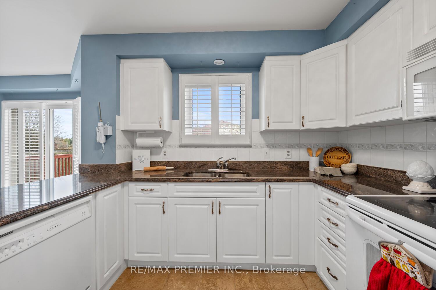 Photo 15 of 1086 Shoal Point Road S, Ajax, South East — HOMEH