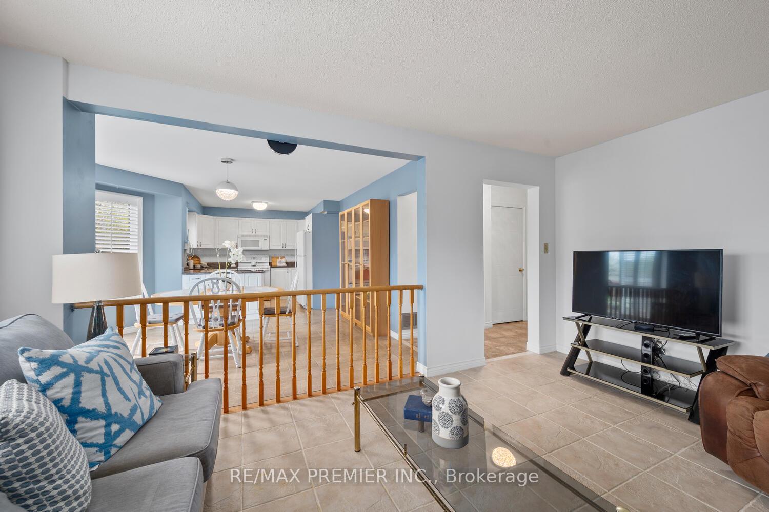 Photo 19 of 1086 Shoal Point Road S, Ajax, South East — HOMEH