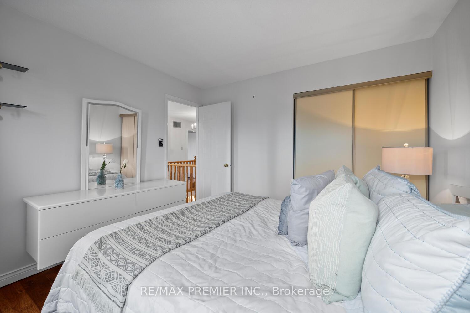 Photo 27 of 1086 Shoal Point Road S, Ajax, South East — HOMEH