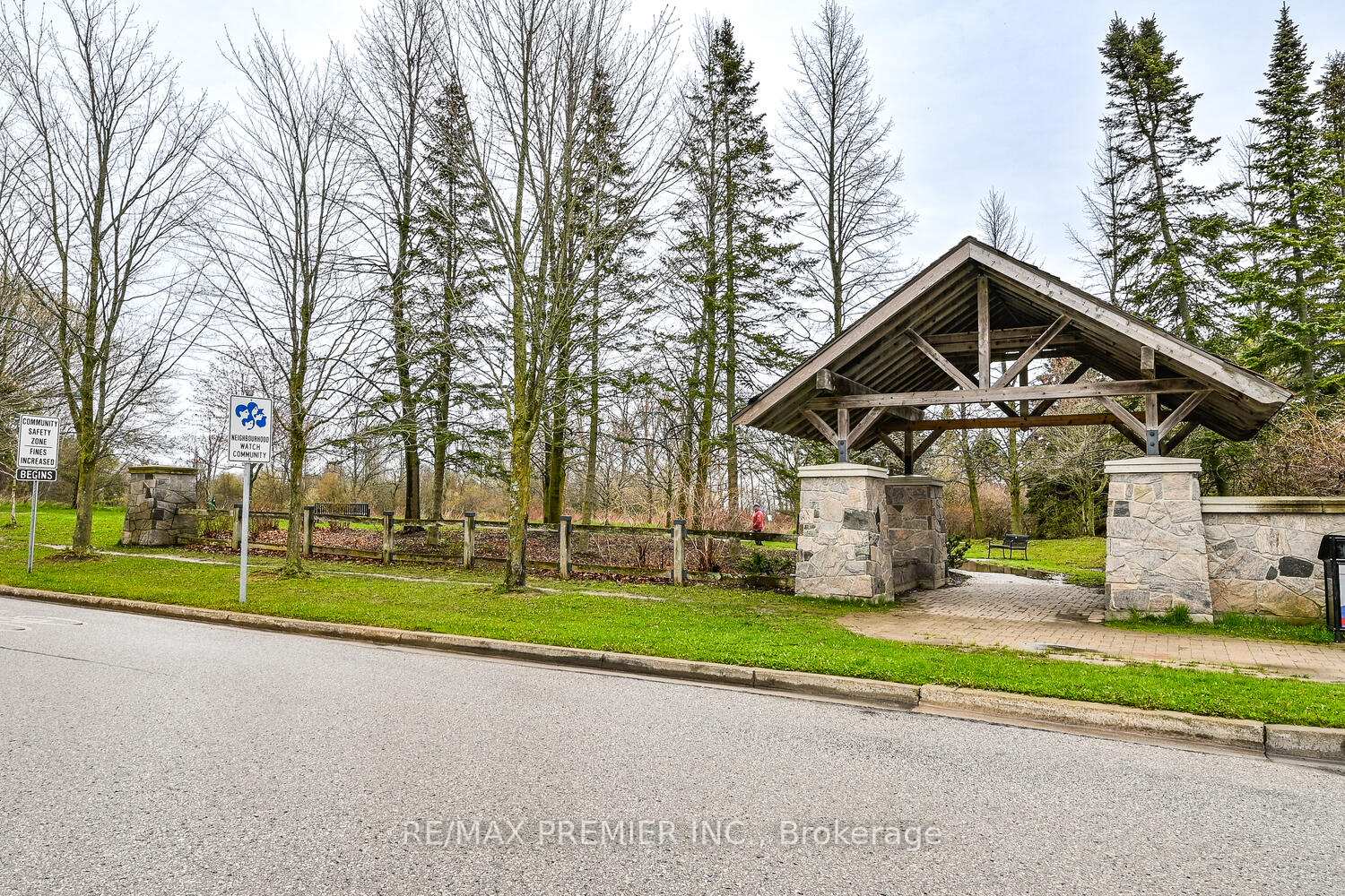 Photo 45 of 1086 Shoal Point Road S, Ajax, South East — HOMEH