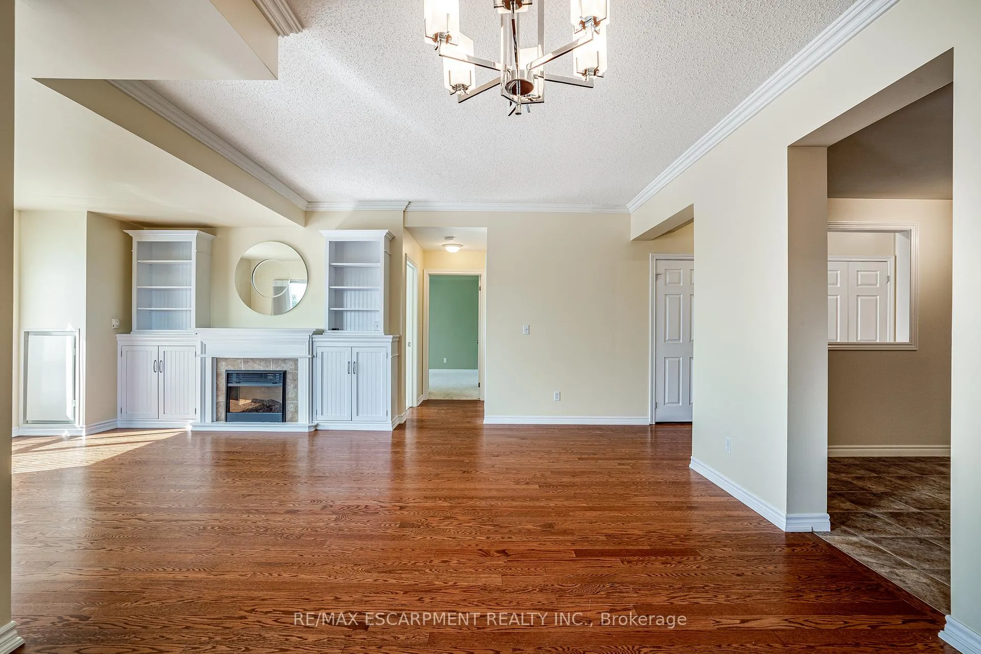Photo 16 of Unit 801, 3000 Creekside Drive, Hamilton, Dundas — HOMEH