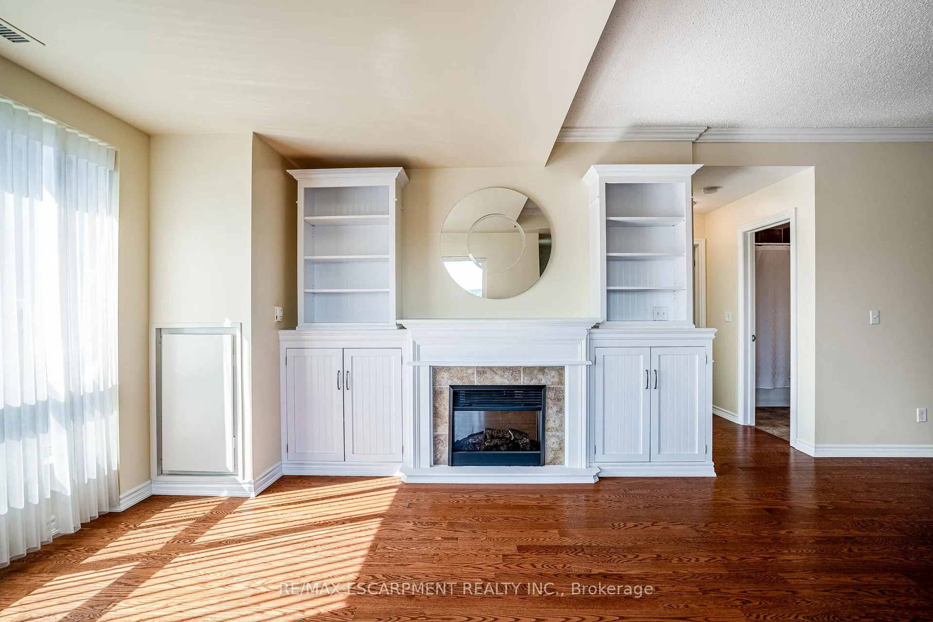 Photo 19 of Unit 801, 3000 Creekside Drive, Hamilton, Dundas — HOMEH