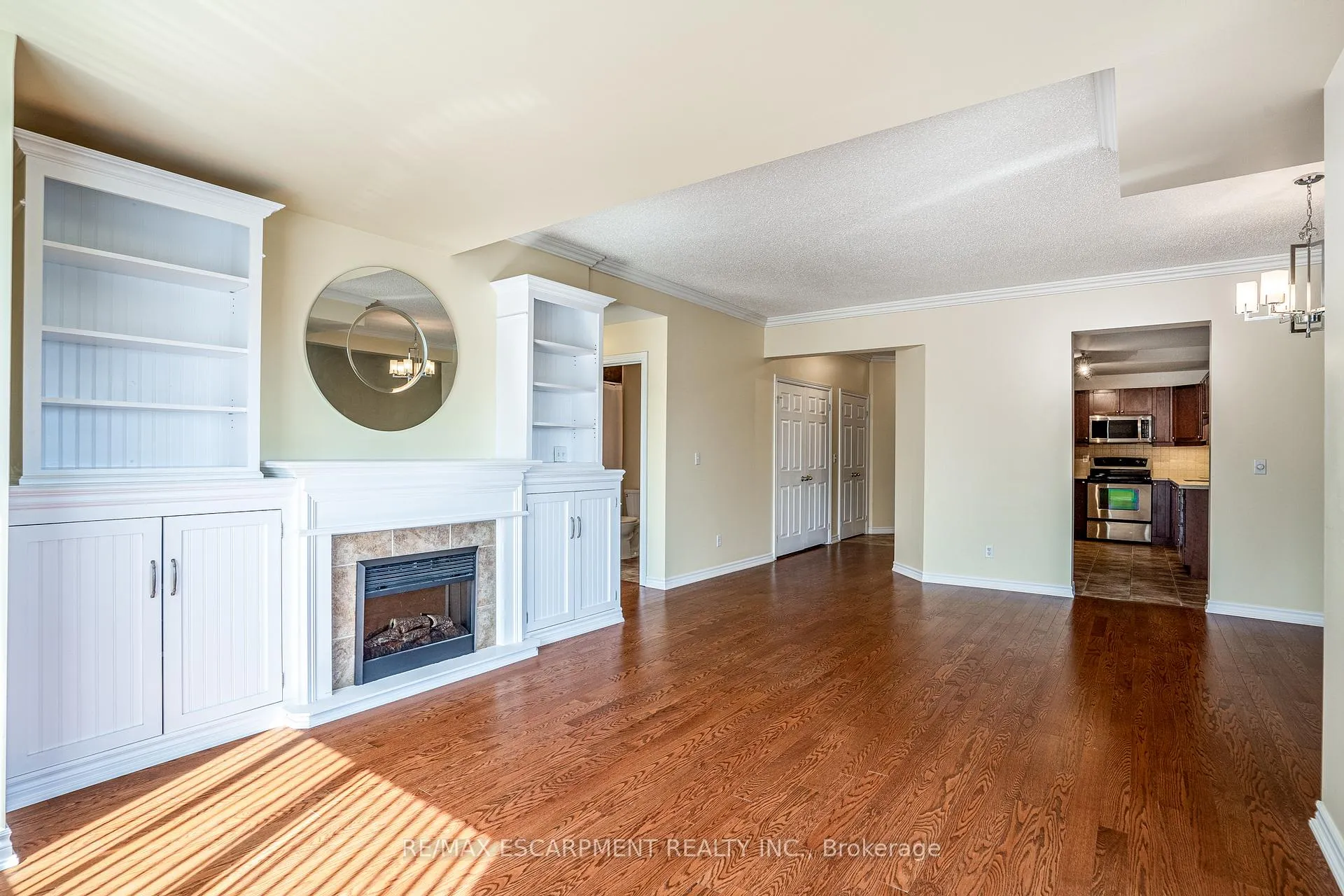 Photo 20 of Unit 801, 3000 Creekside Drive, Hamilton, Dundas — HOMEH