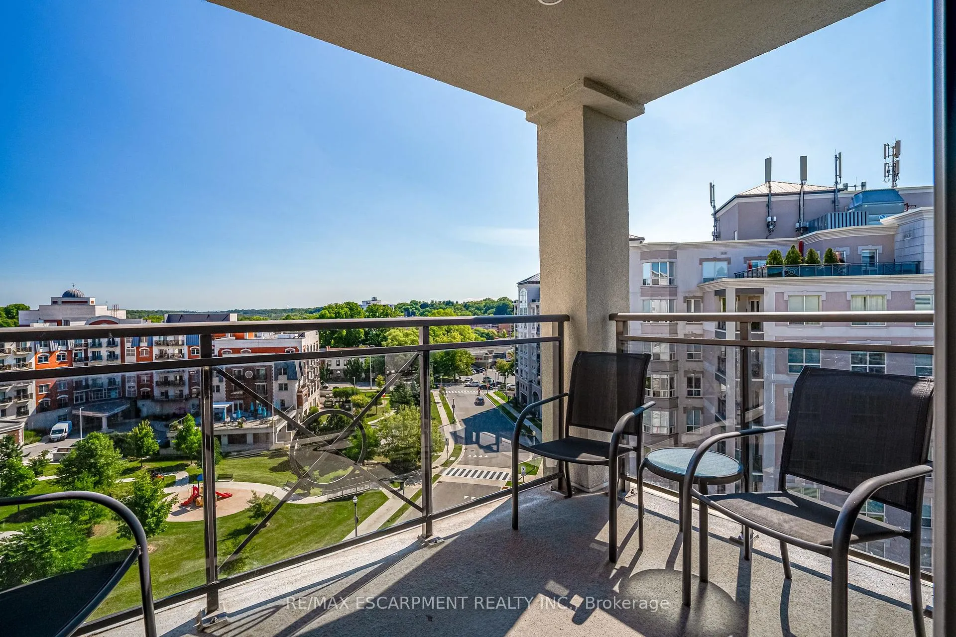 Photo 29 of Unit 801, 3000 Creekside Drive, Hamilton, Dundas — HOMEH