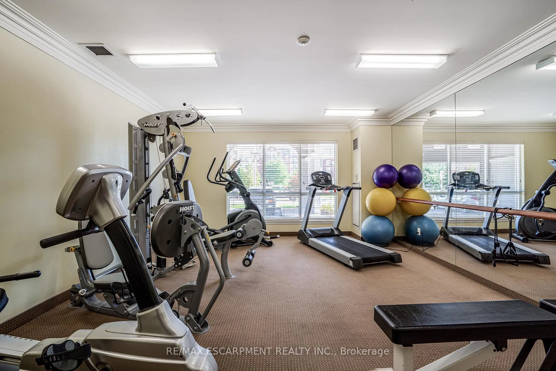 Photo 38 of Unit 801, 3000 Creekside Drive, Hamilton, Dundas — HOMEH
