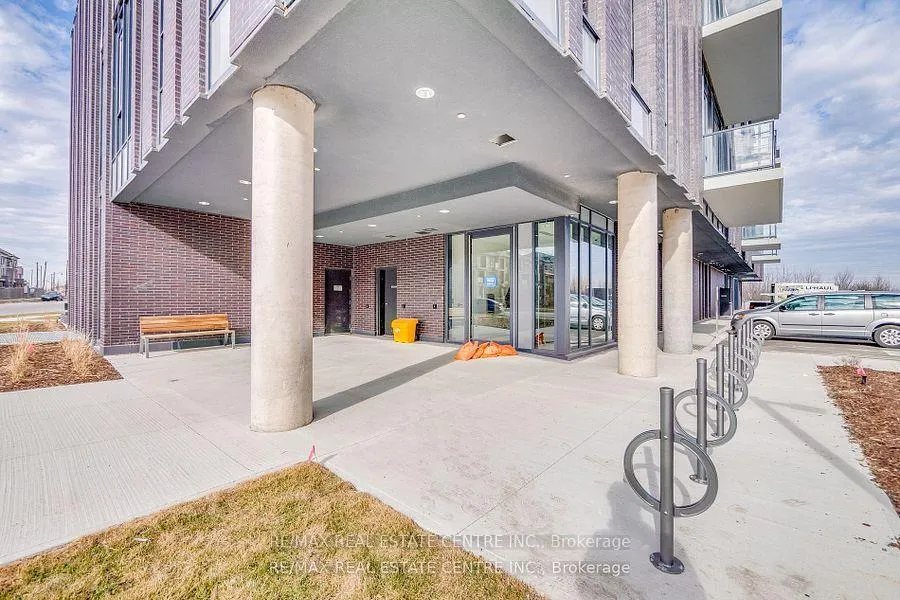 Photo 3 of Unit 1207, 225 Veterans Drive N, Brampton, Northwest Brampton — HOMEH