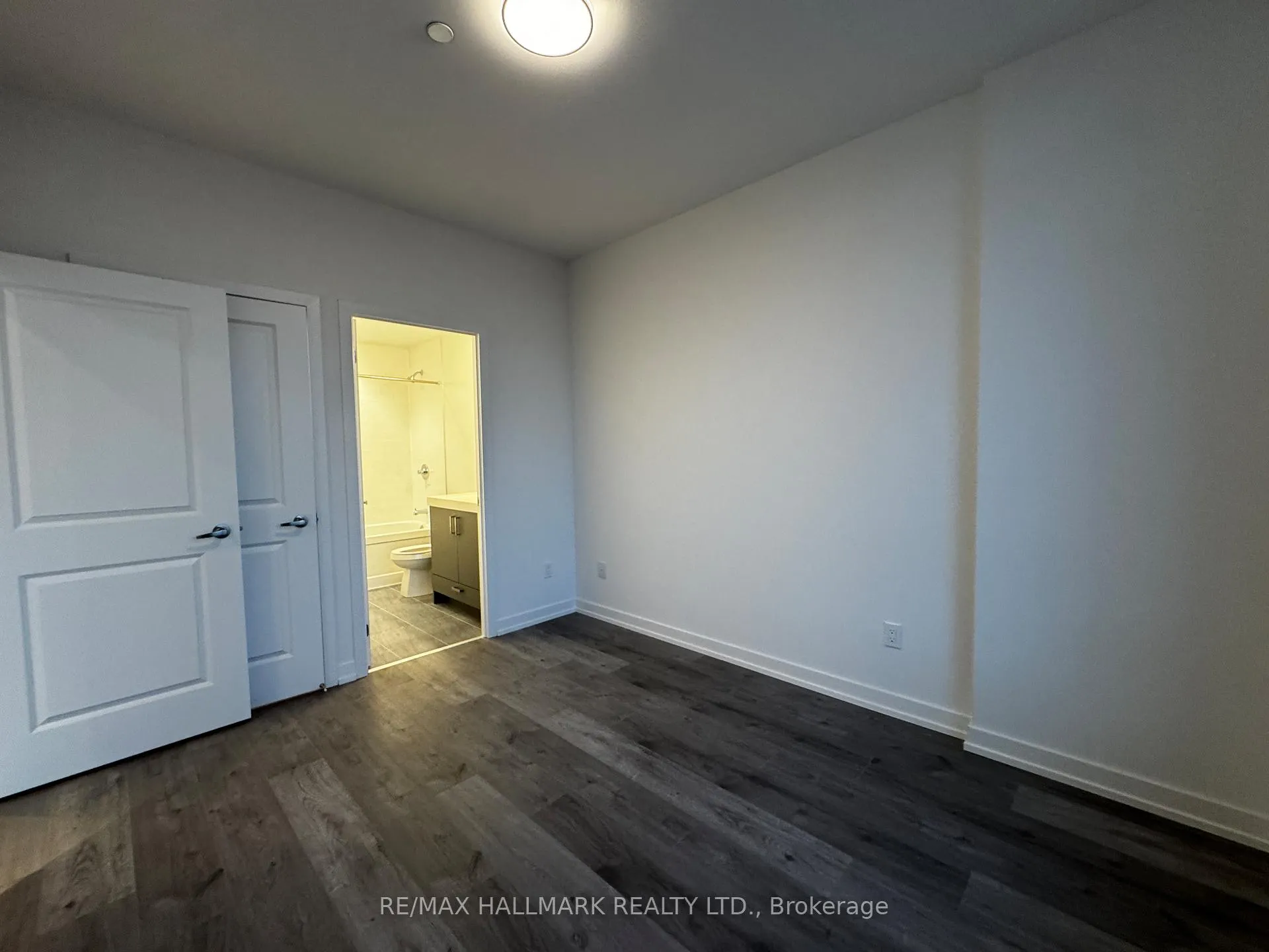 Photo 19 of Unit 323, 1010 Dundas Street E, Whitby, Blue Grass Meadows — HOMEH
