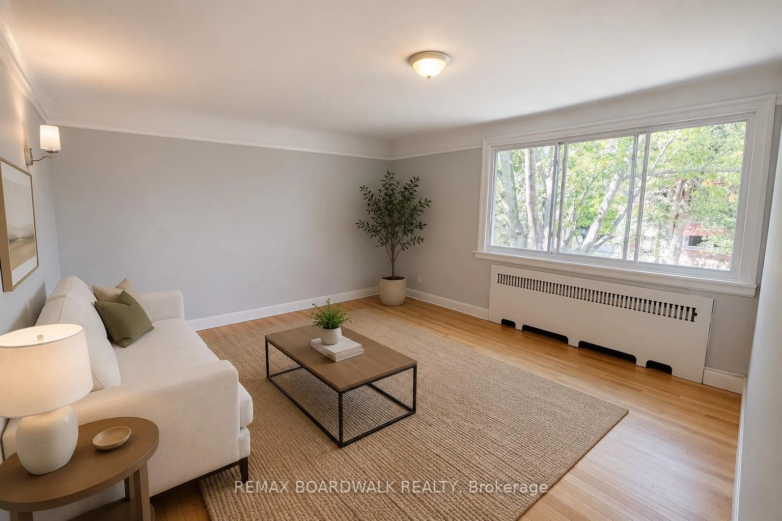 Photo 10 of 320 Laurier Avenue E, Ottawa, Sandy Hill — HOMEH