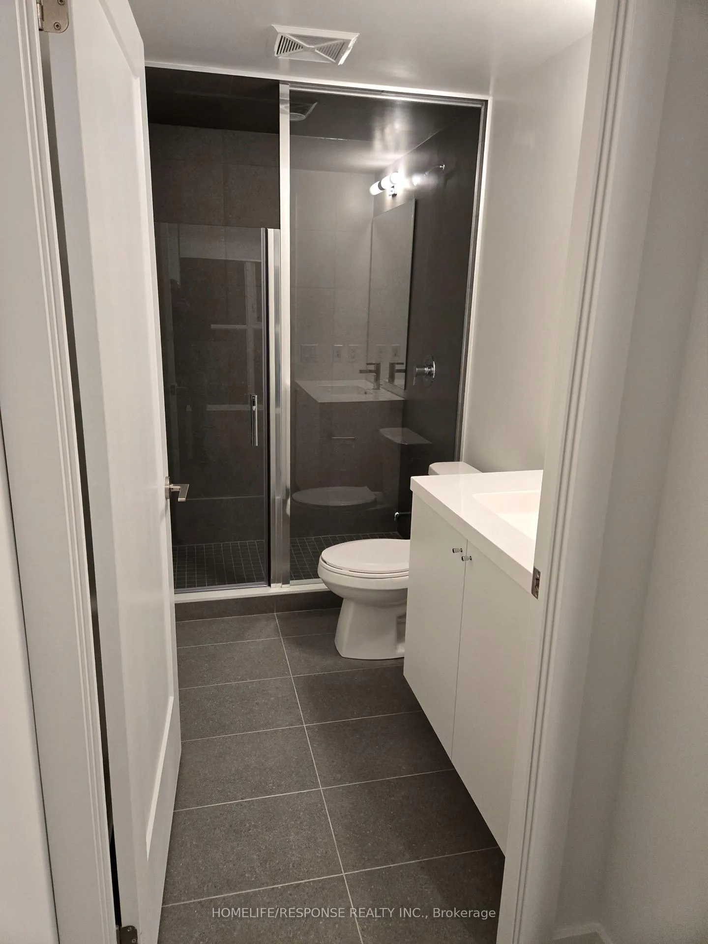 Photo 11 of Unit 604, 2545 Simcoe Street N, Oshawa, Windfields — HOMEH