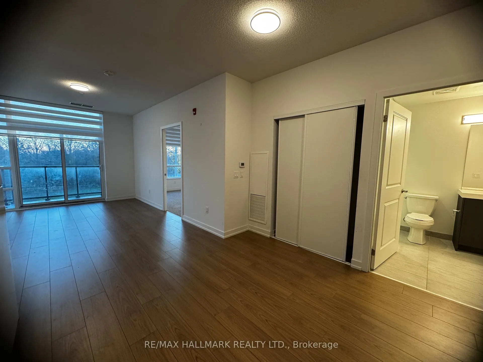 Photo 8 of Unit 214, 1010 Dundas Street E, Whitby, Pringle Creek — HOMEH