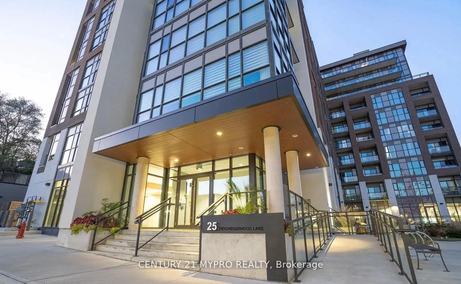 Front of Unit 401, 25 Neighbourhood Lane