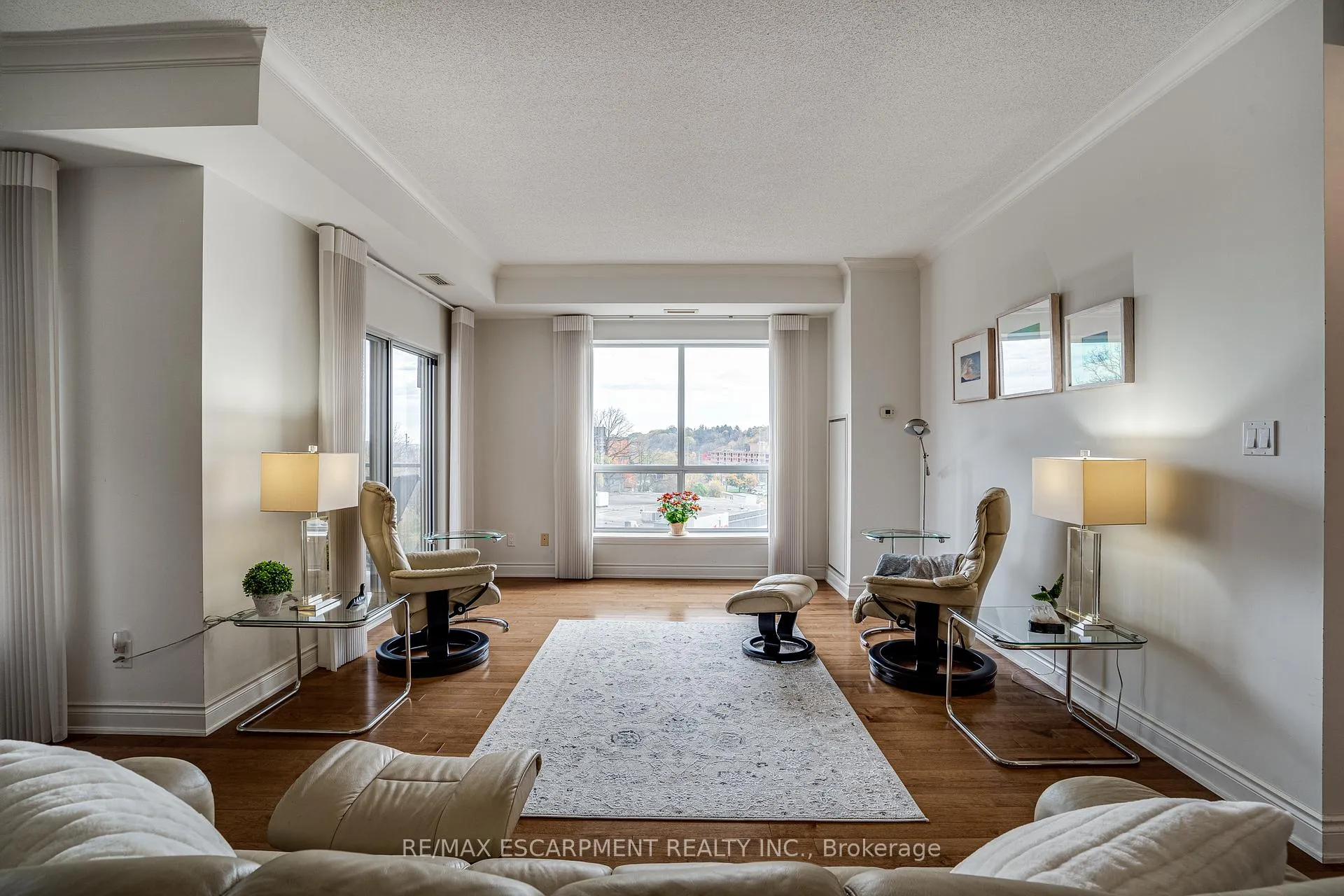 Photo 13 of Unit 501, 1000 Creekside Drive, Hamilton, Dundas — HOMEH