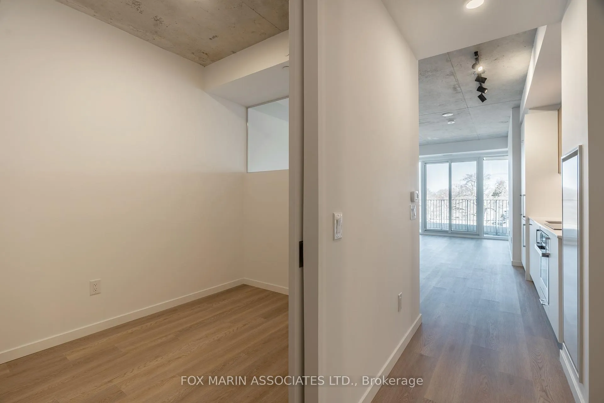 Photo 16 of Unit 416, 689 The Queensway, Etobicoke, Stonegate-Queensway — HOMEH