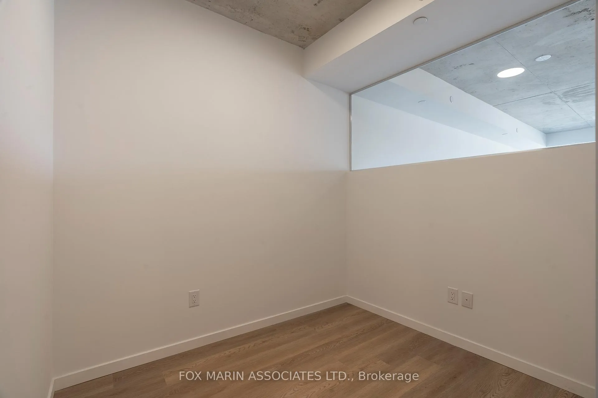 Photo 17 of Unit 416, 689 The Queensway, Etobicoke, Stonegate-Queensway — HOMEH