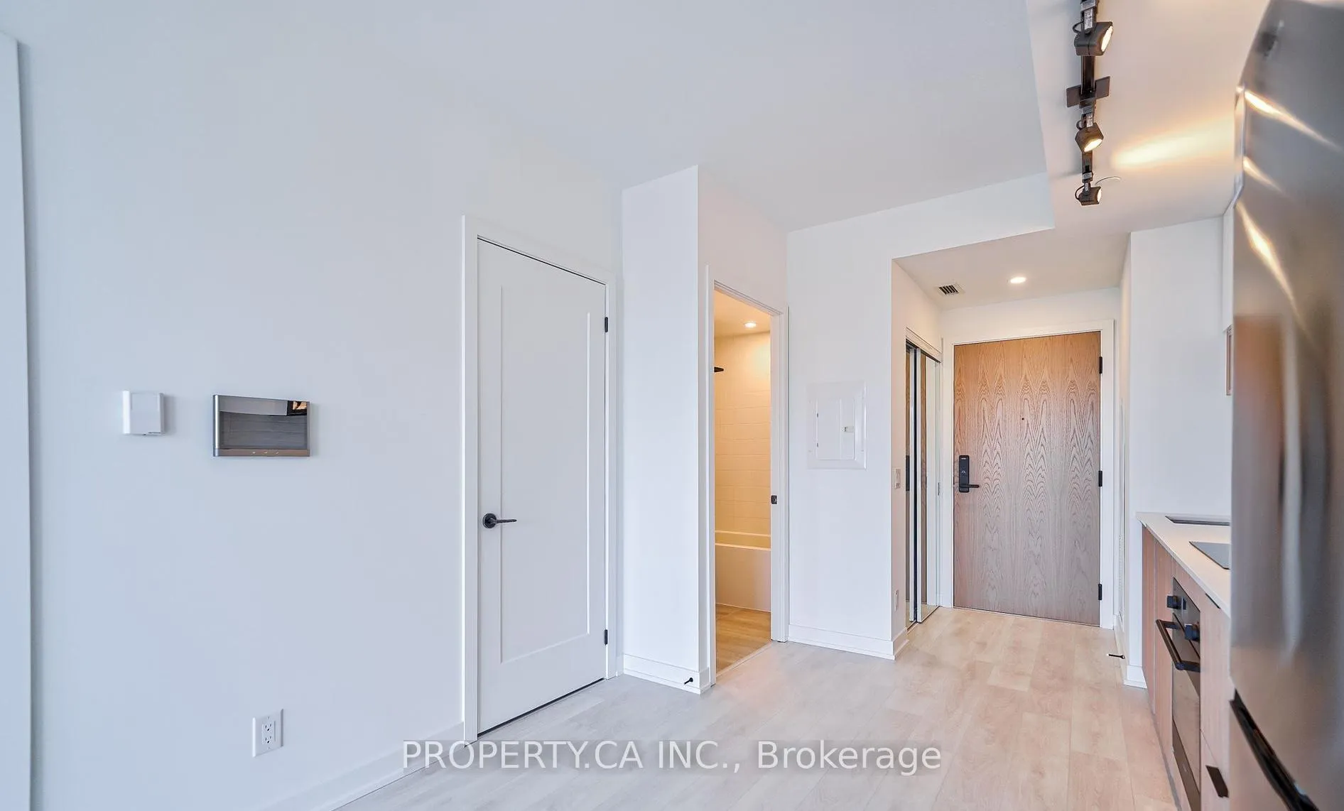 Front of Unit 1611, 5 Defries Street