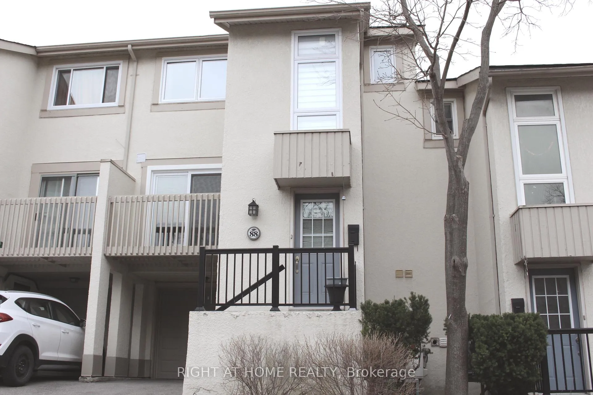 Front of 88 Cheryl Shep Way
