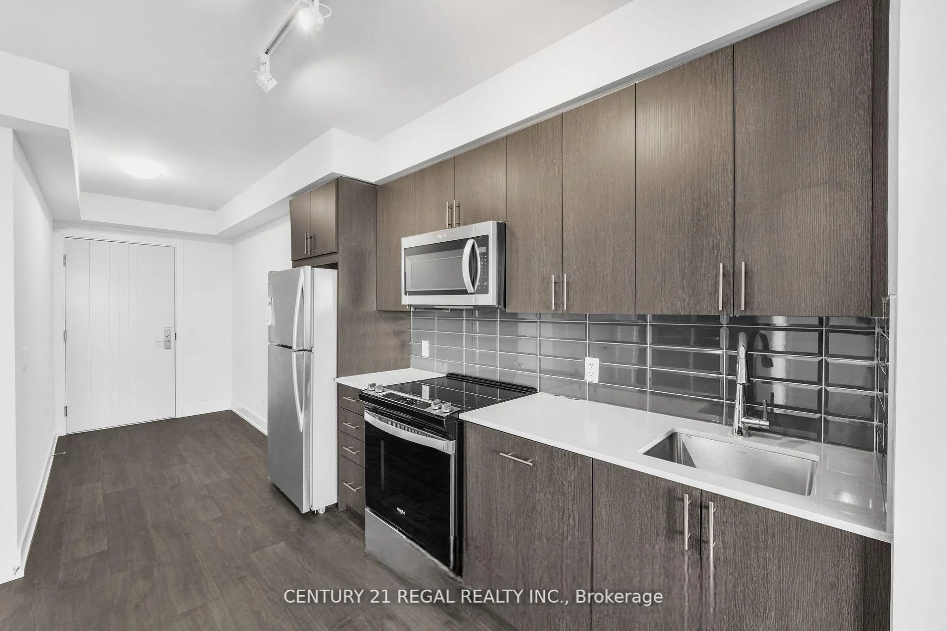 Photo 7 of Unit 2518, 2550 Simcoe Street N, Oshawa, Windfields — HOMEH