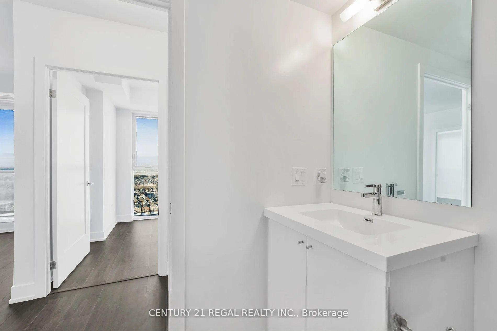 Photo 11 of Unit 2518, 2550 Simcoe Street N, Oshawa, Windfields — HOMEH