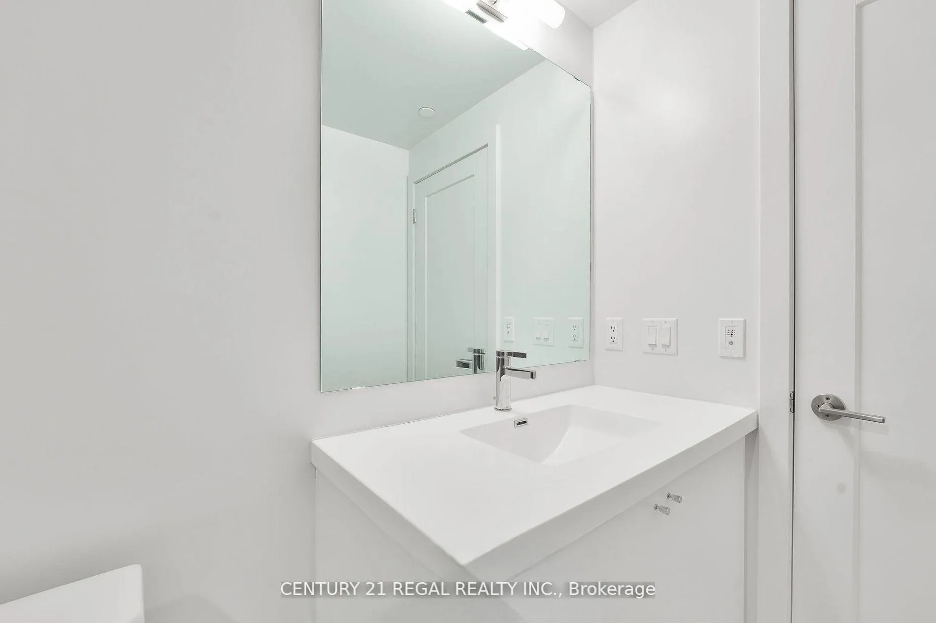 Photo 14 of Unit 2518, 2550 Simcoe Street N, Oshawa, Windfields — HOMEH