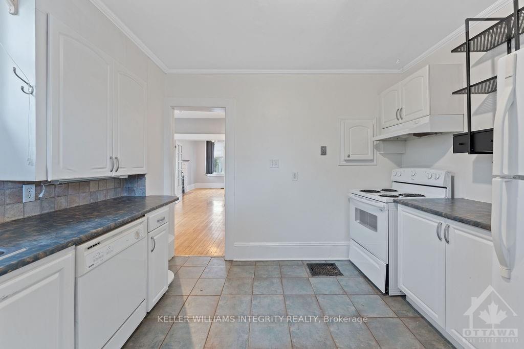 Photo 11 of Unit 2, 60 Clarey Avenue, Ottawa, Glebe — HOMEH