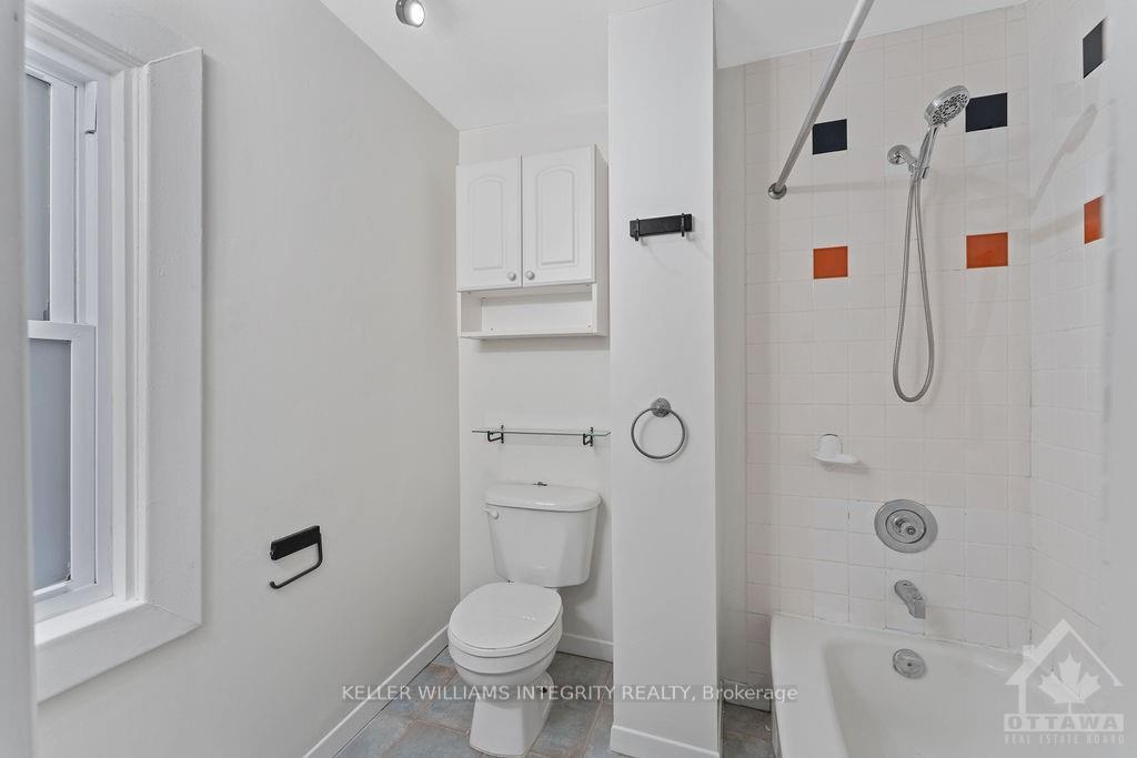 Photo 13 of Unit 2, 60 Clarey Avenue, Ottawa, Glebe — HOMEH