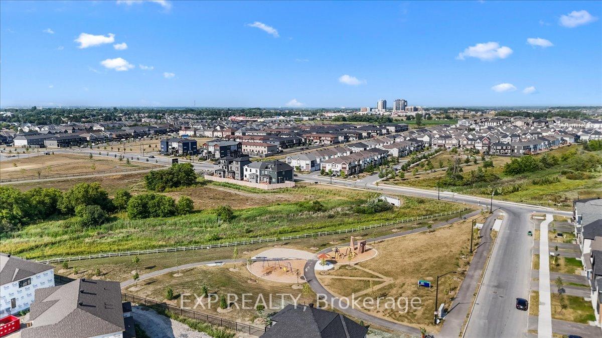 Photo 27 of 235 Conservancy Drive, Ottawa, Barrhaven - Heritage Park — HOMEH
