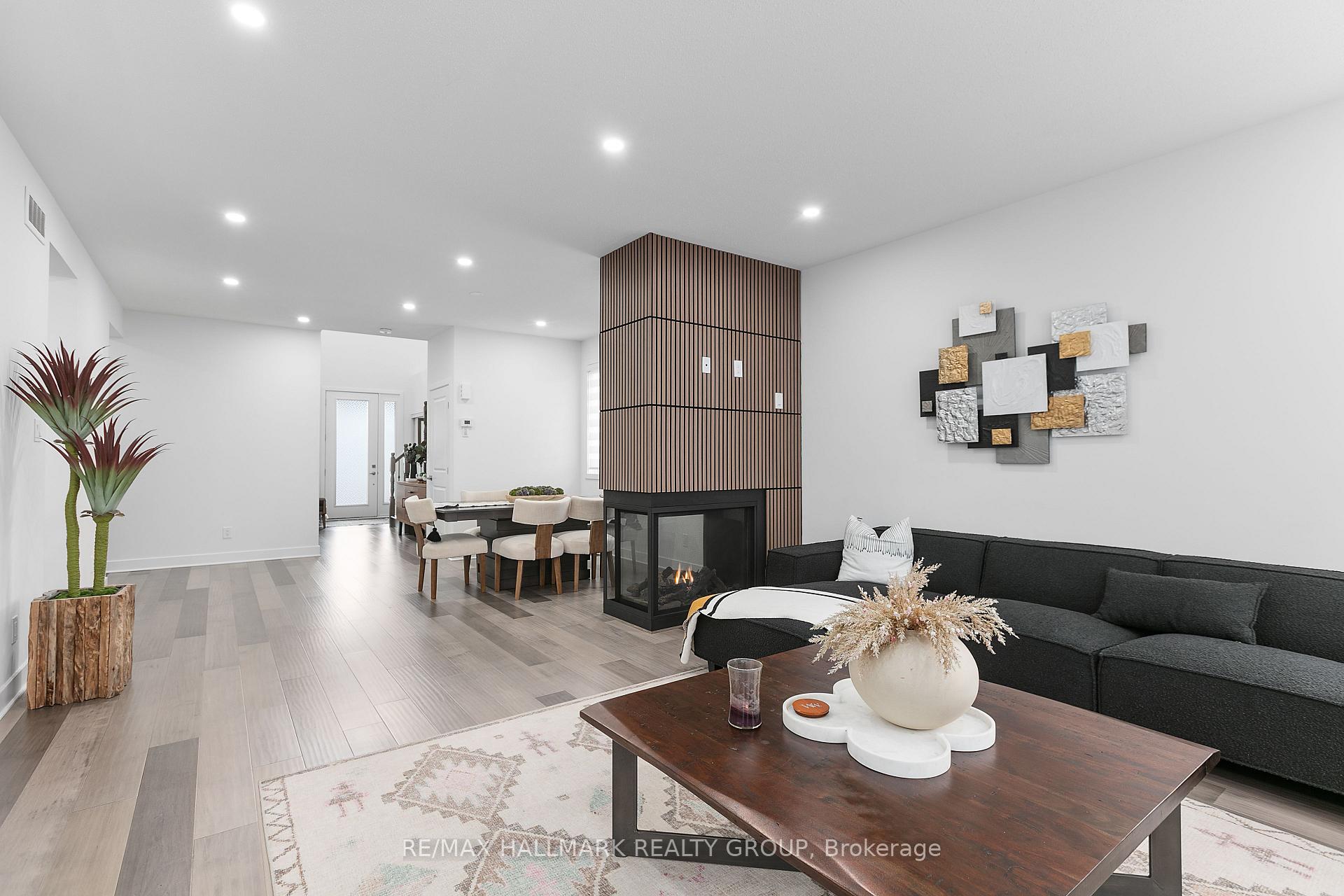 Photo 15 of 94 Esban Drive, Ottawa, Blossom Park/Kemp Park/Findlay Creek — HOMEH
