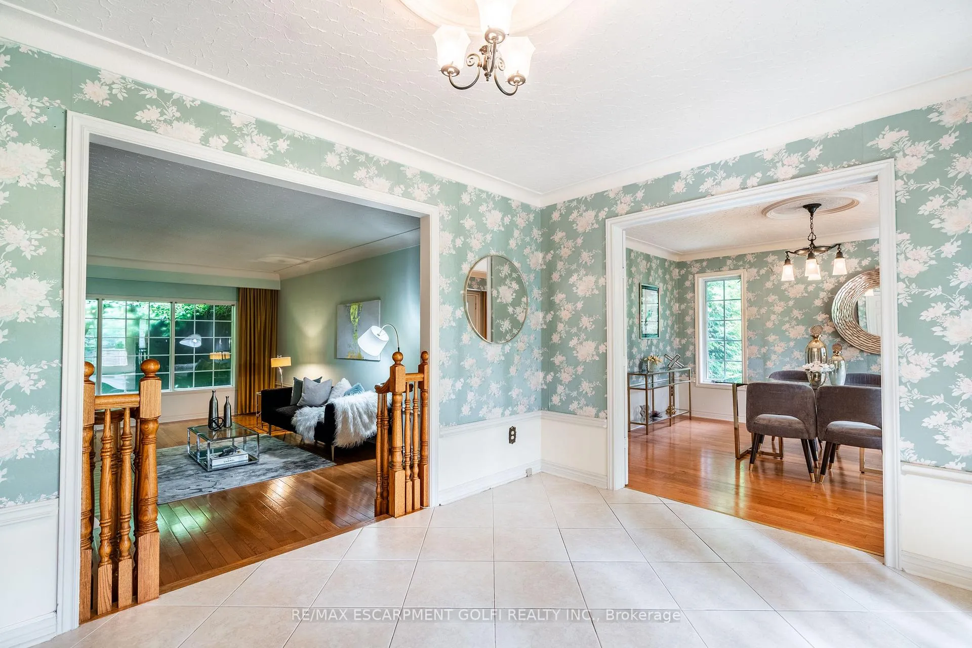 Photo 4 of 2083 Hollow Road, Thorold, Cataract Road — HOMEH