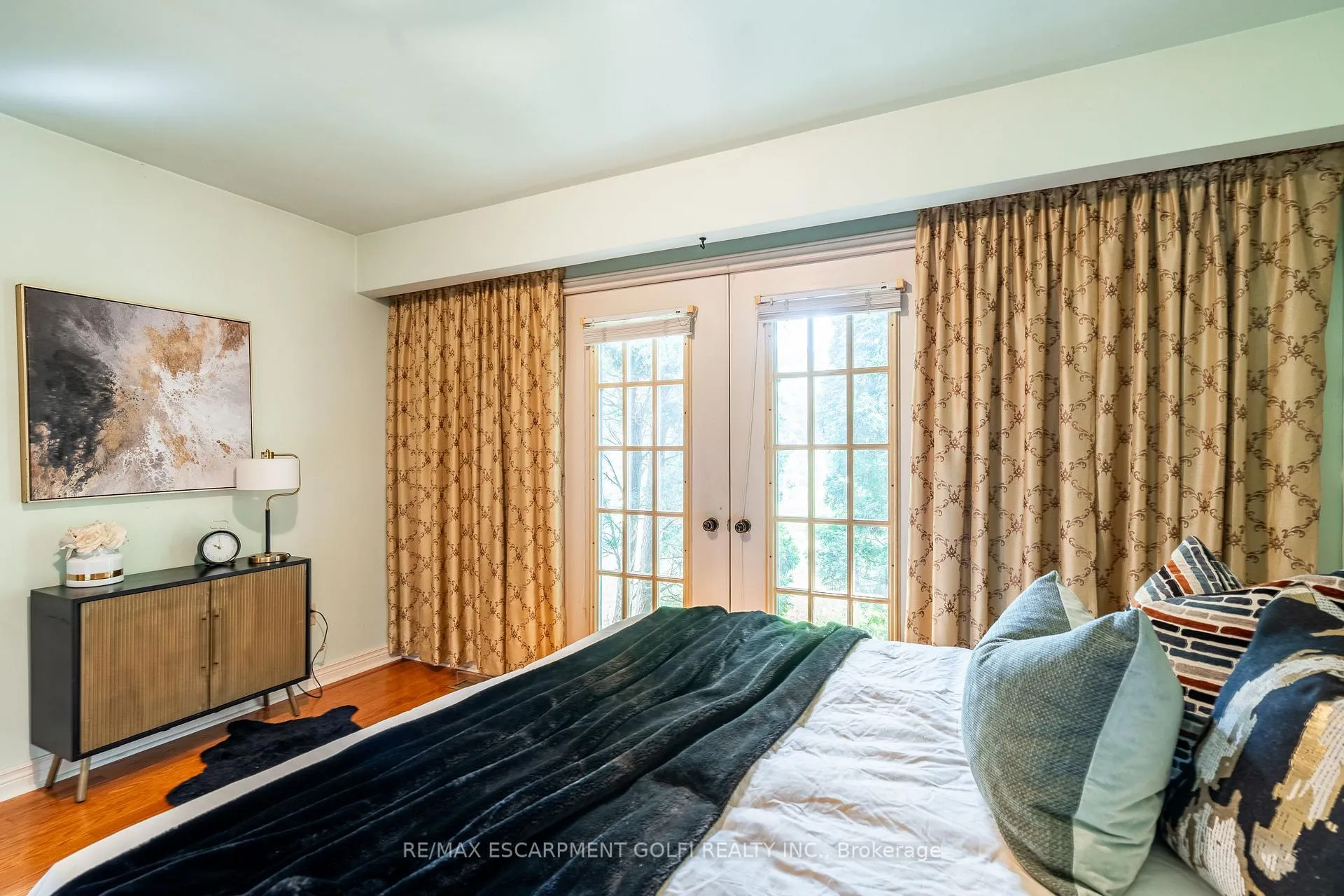 Photo 14 of 2083 Hollow Road, Thorold, Cataract Road — HOMEH