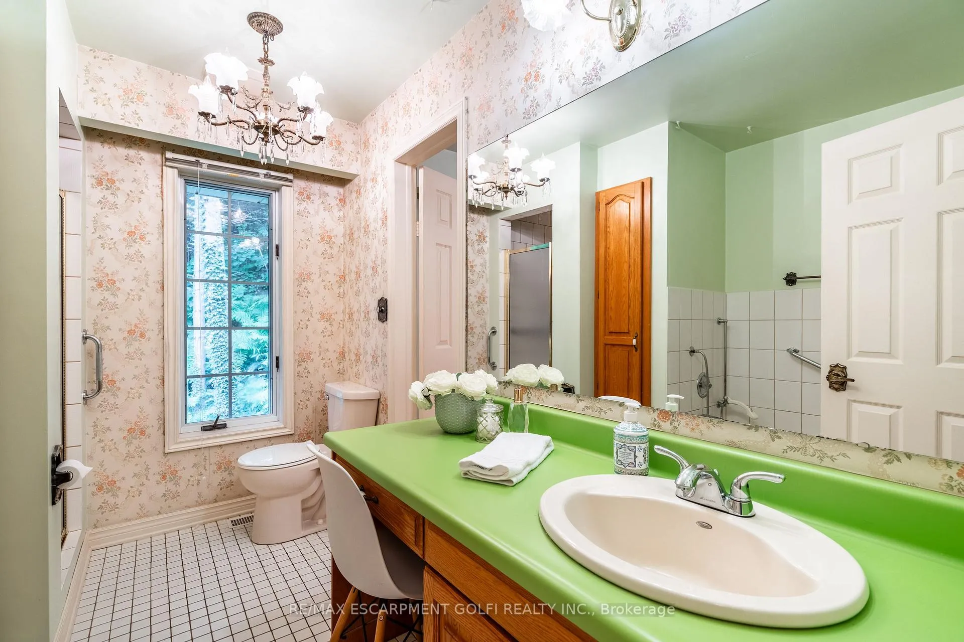 Photo 18 of 2083 Hollow Road, Thorold, Cataract Road — HOMEH
