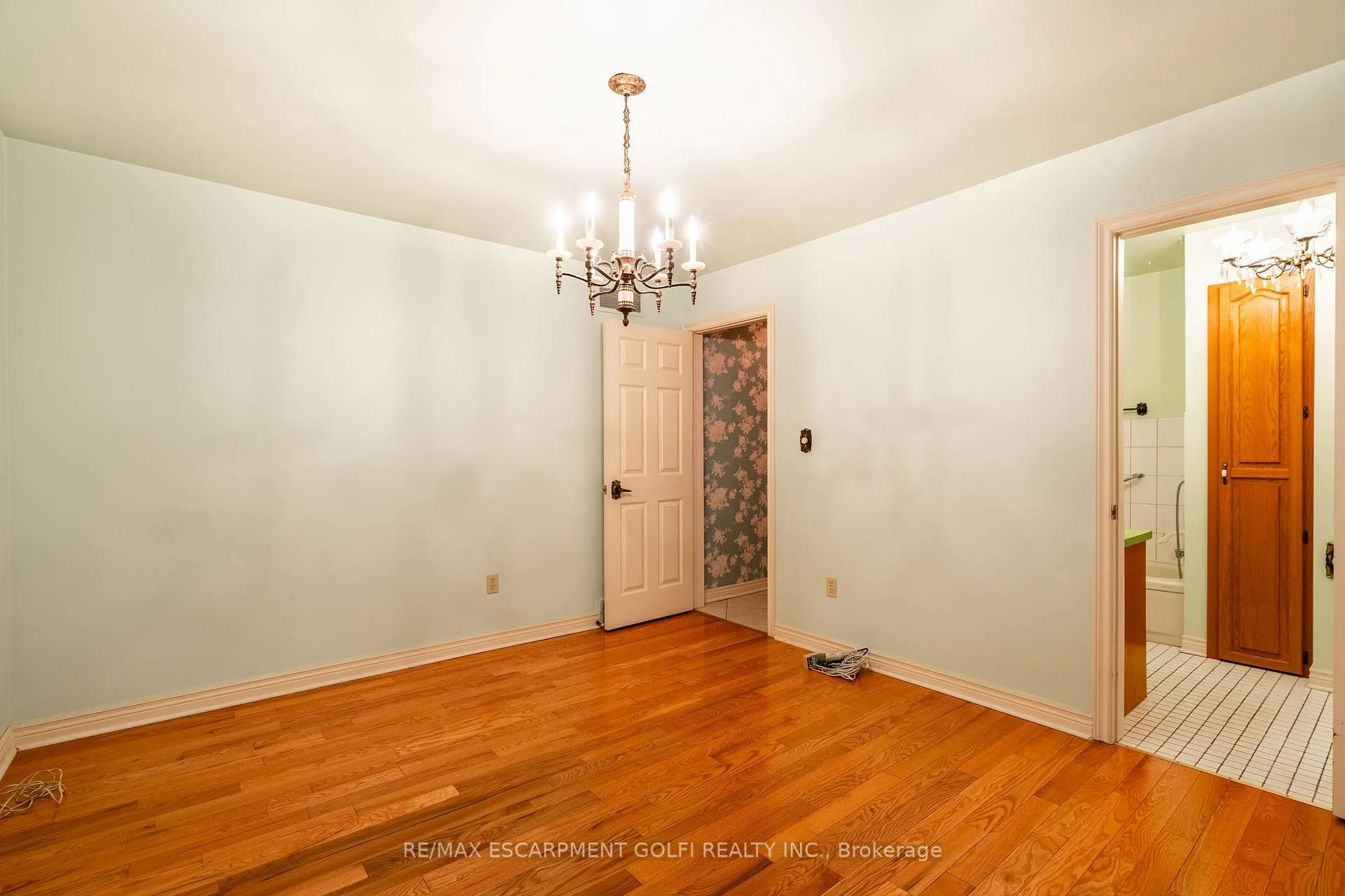 Photo 22 of 2083 Hollow Road, Thorold, Cataract Road — HOMEH