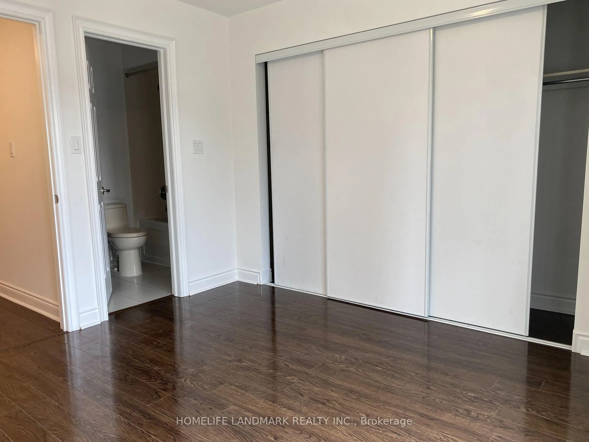 Photo 10 of 3 Saddlecreek Drive E, Markham, Commerce Valley — HOMEH