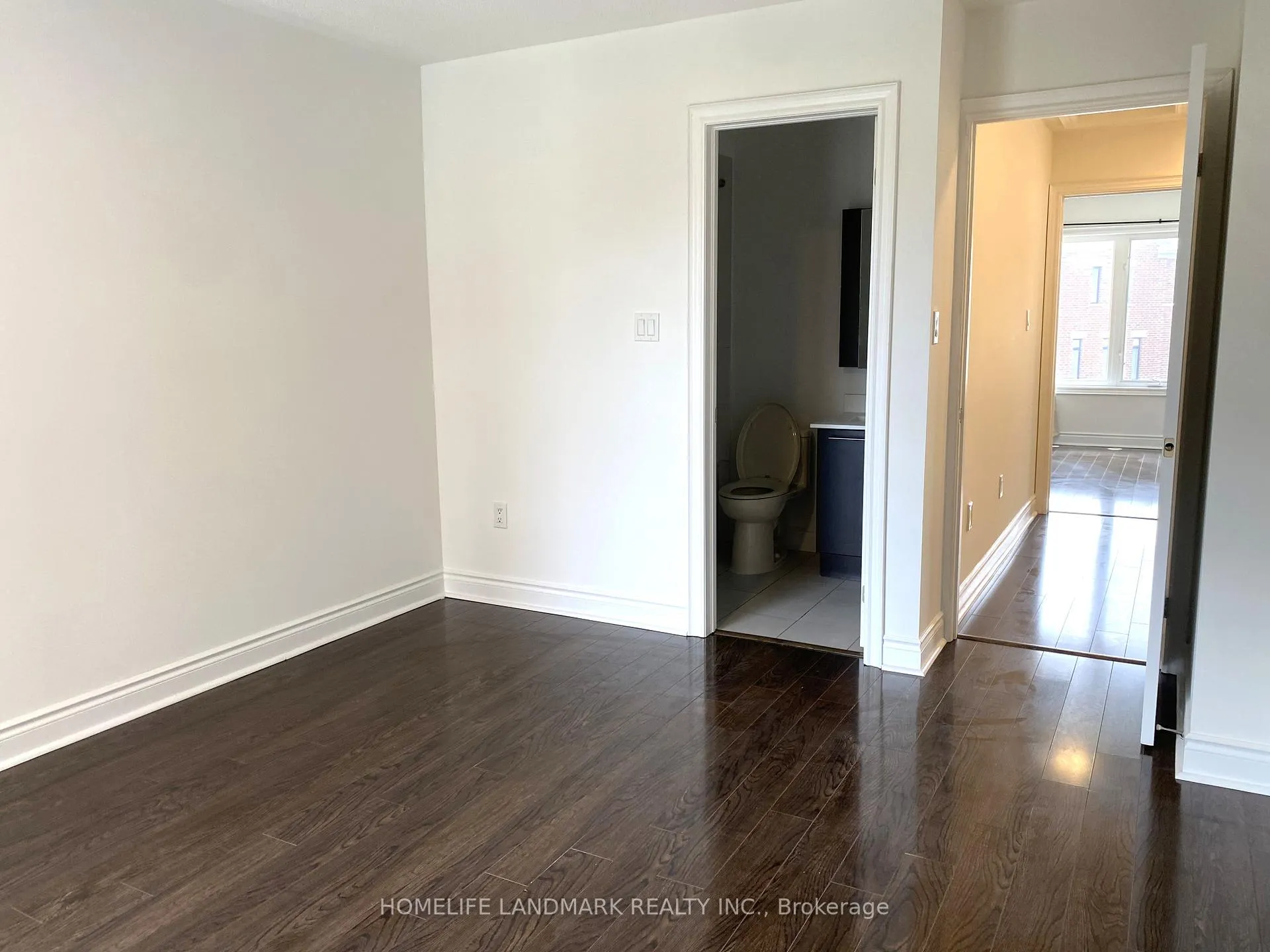 Photo 14 of 3 Saddlecreek Drive E, Markham, Commerce Valley — HOMEH
