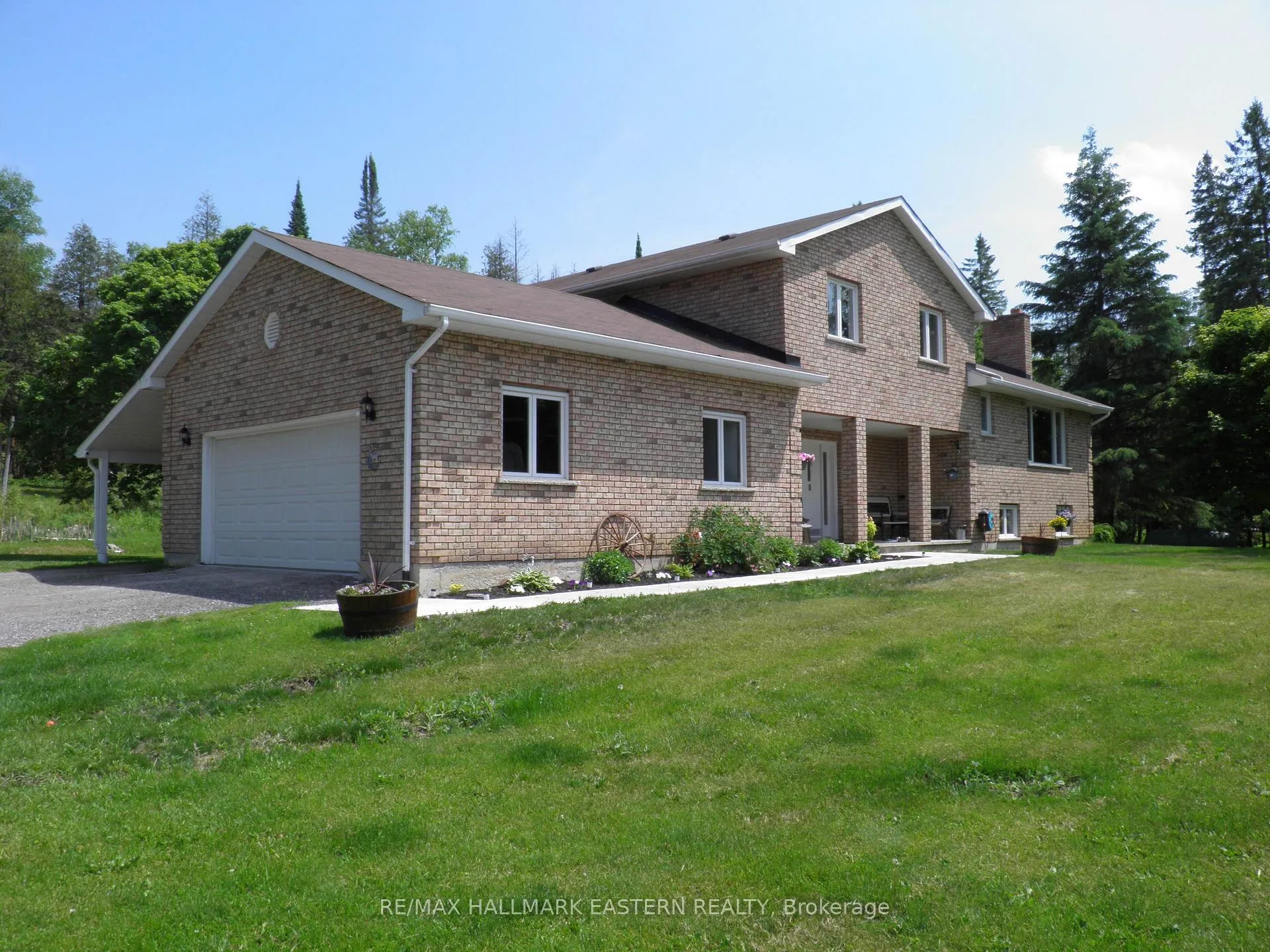 Photo 38 of 1079 Rock Road, Douro-Dummer — HOMEH
