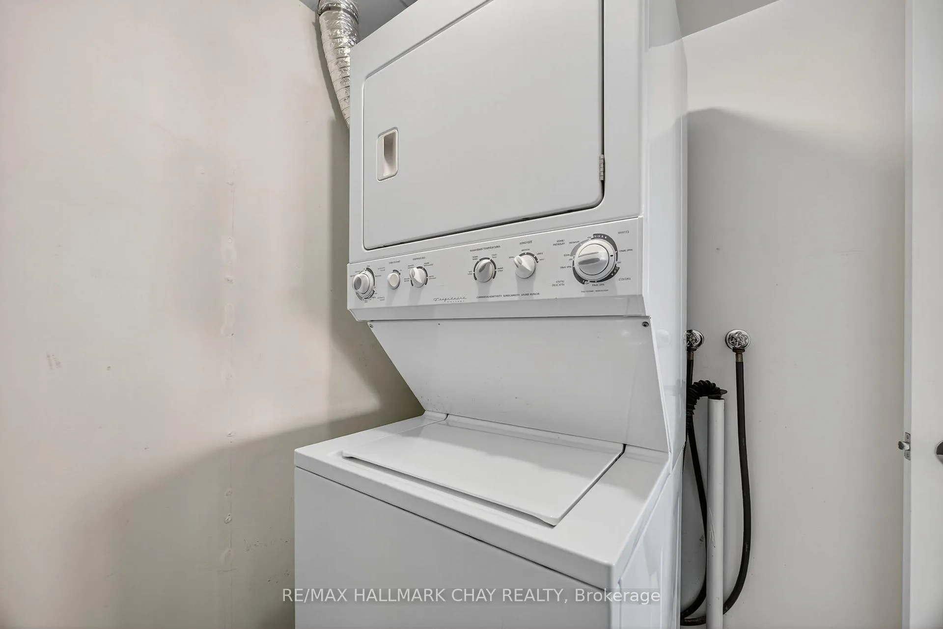 Photo 20 of Unit 1509, 75 Ellen Street, Barrie, Lakeshore — HOMEH