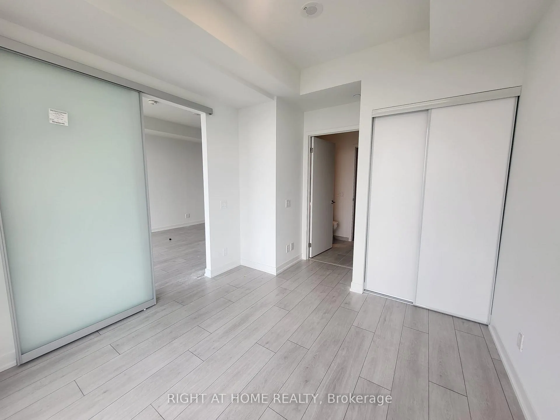 Photo 9 of Unit 3010, 39 Mary Street, Barrie, City Centre — HOMEH