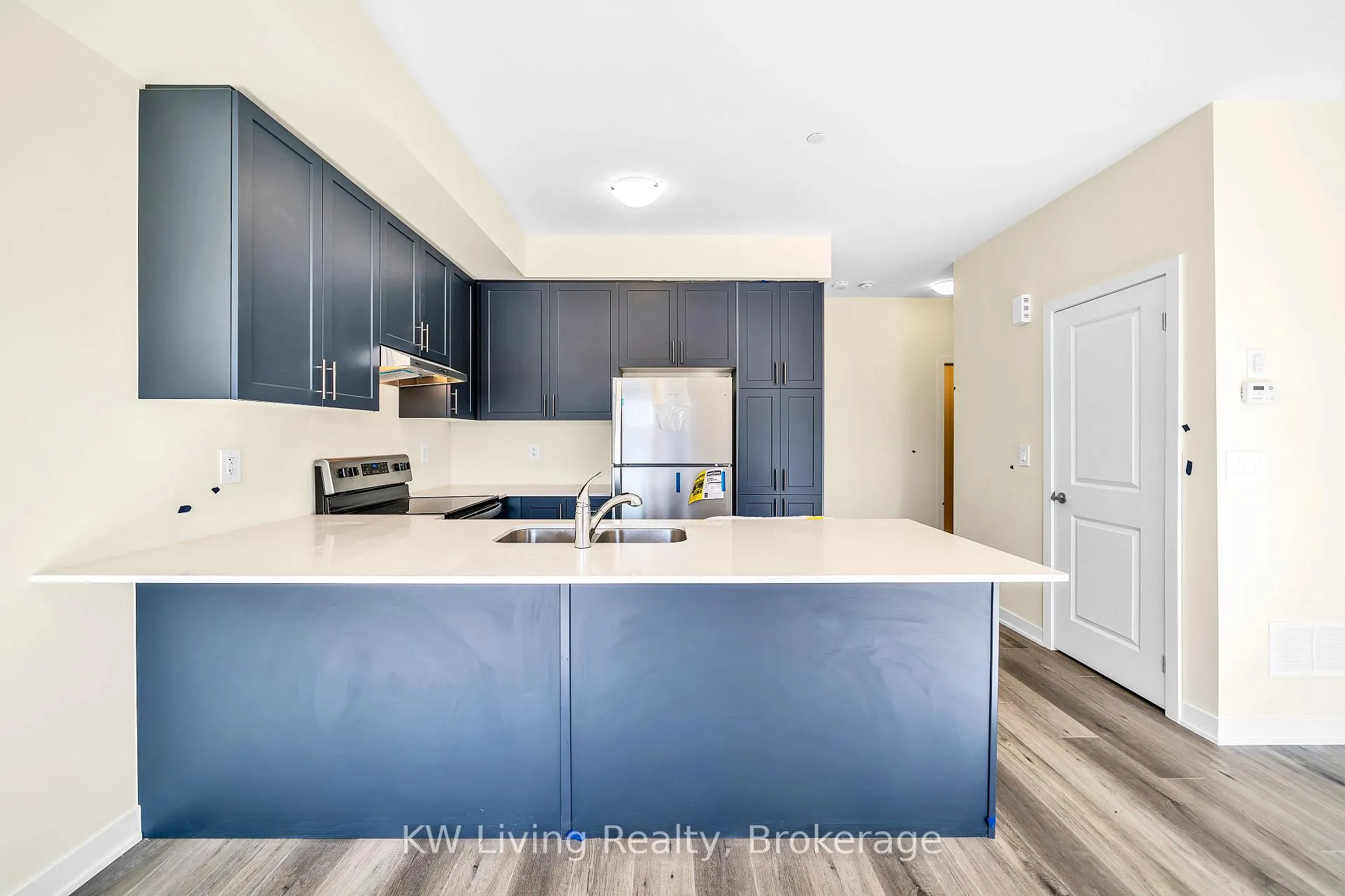 Photo 4 of Unit 224, 1695 Dersan Street, Pickering, Duffin Heights — HOMEH