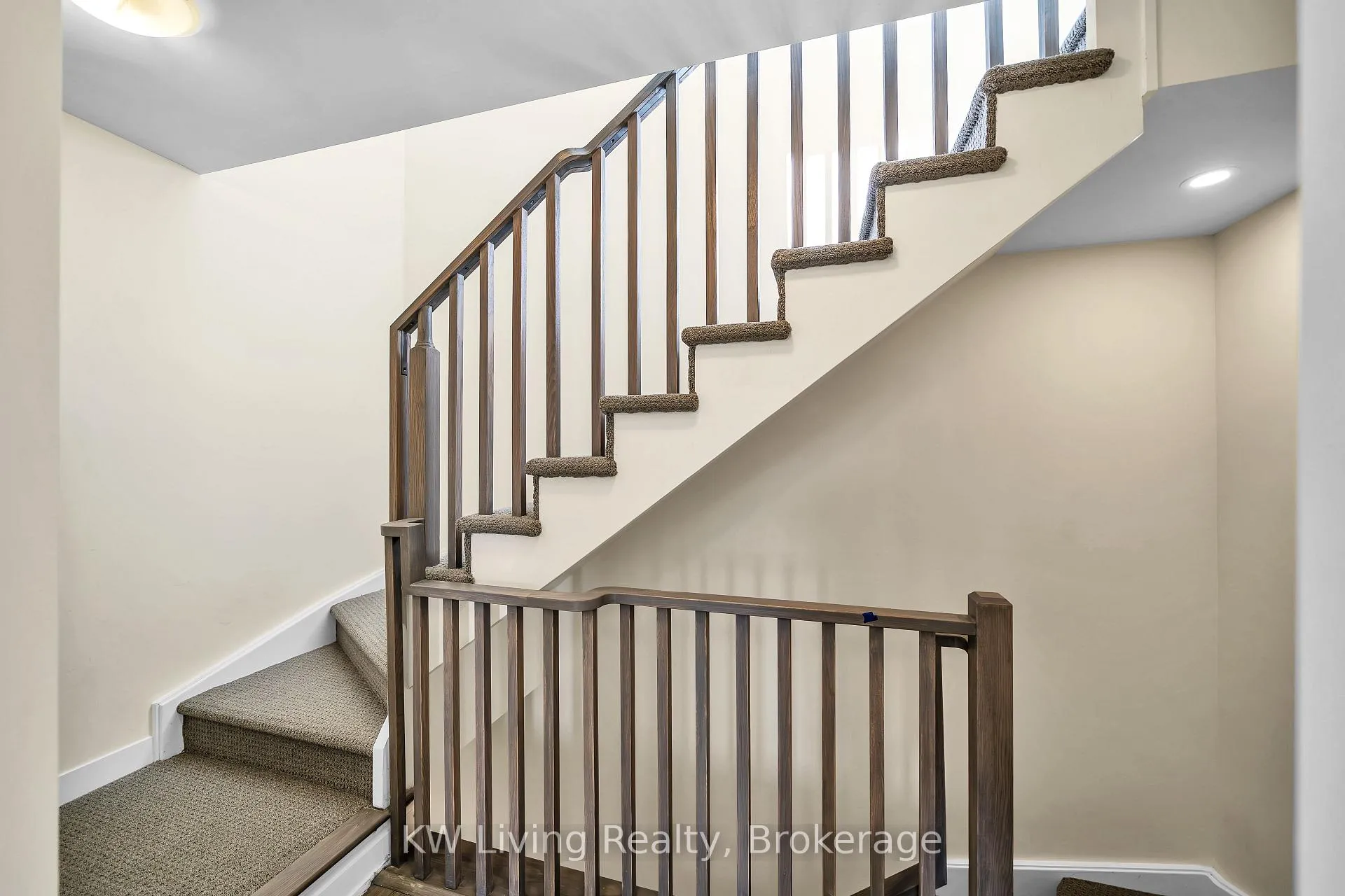 Photo 6 of Unit 224, 1695 Dersan Street, Pickering, Duffin Heights — HOMEH