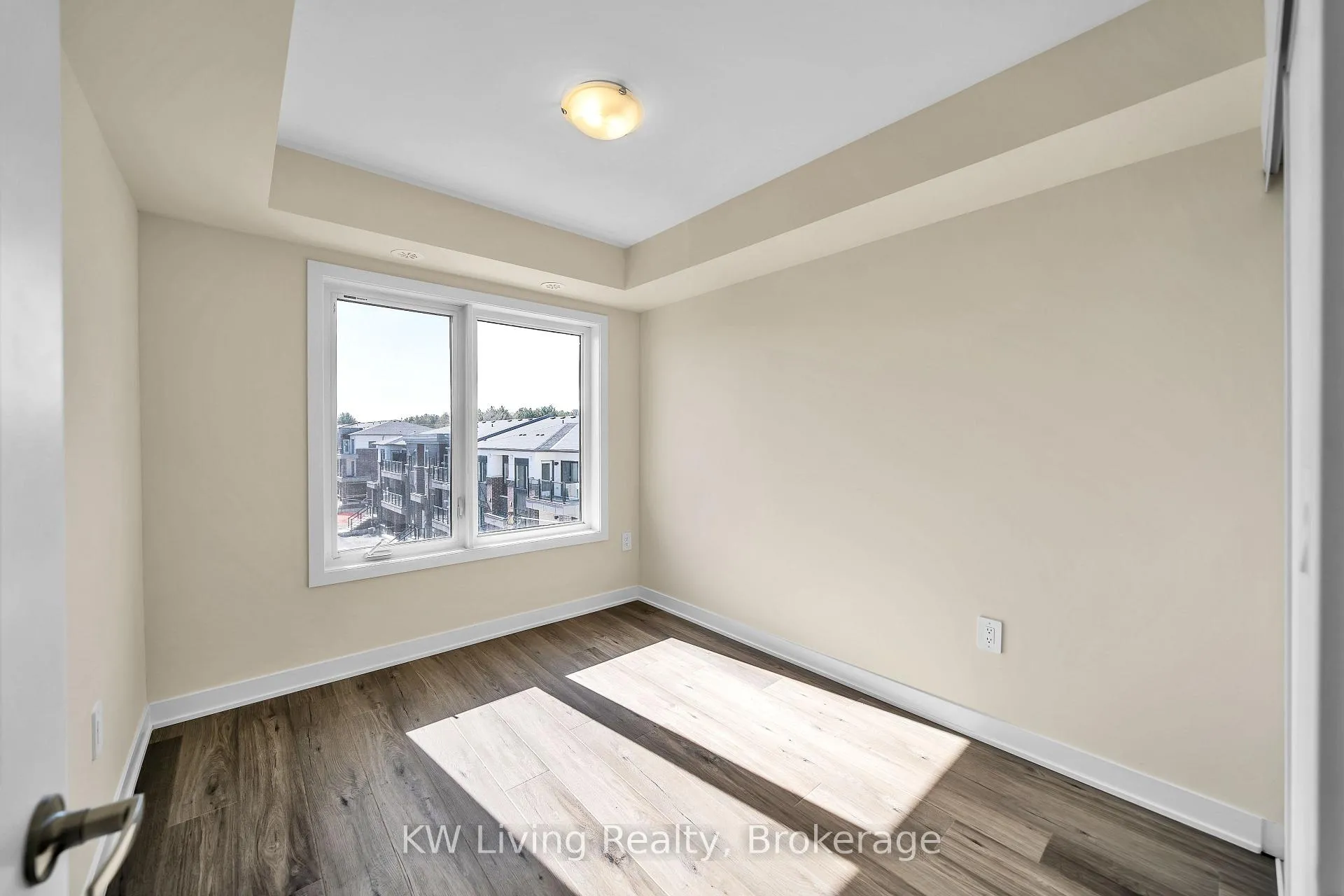 Photo 10 of Unit 224, 1695 Dersan Street, Pickering, Duffin Heights — HOMEH
