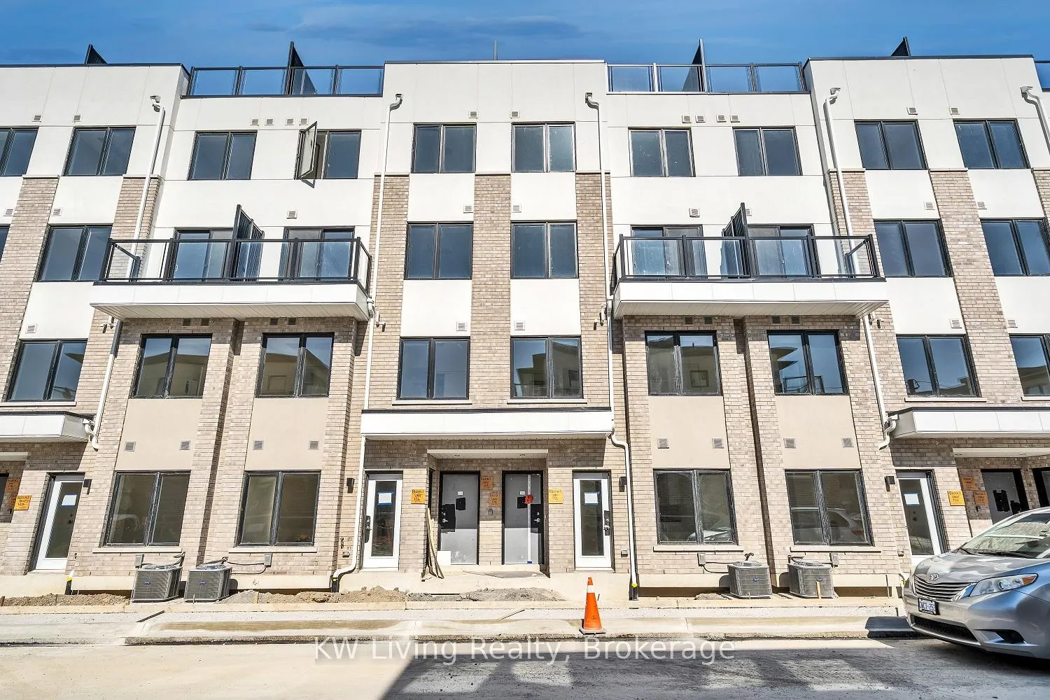 Photo 14 of Unit 224, 1695 Dersan Street, Pickering, Duffin Heights — HOMEH