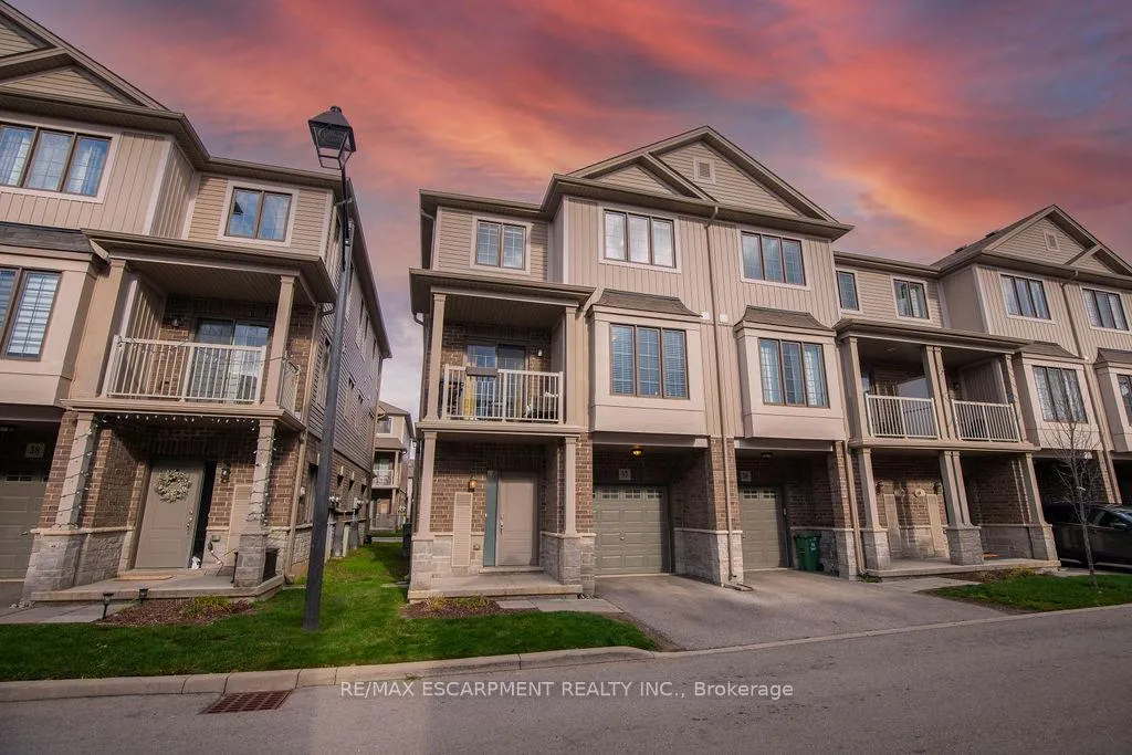 Photo 2 of Unit 57, 377 Glancaster Road, Hamilton, Ancaster — HOMEH
